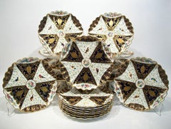 COPELAND, Antico servizio da dessert ornitologico in porcellana dorata, circa 1851-95