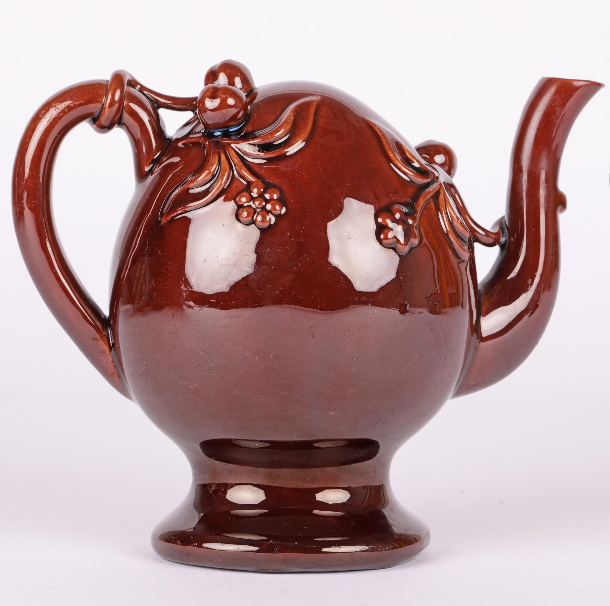 Copeland Antique Treacle Glazed Cadogan Pottery Teapot For Sale 3