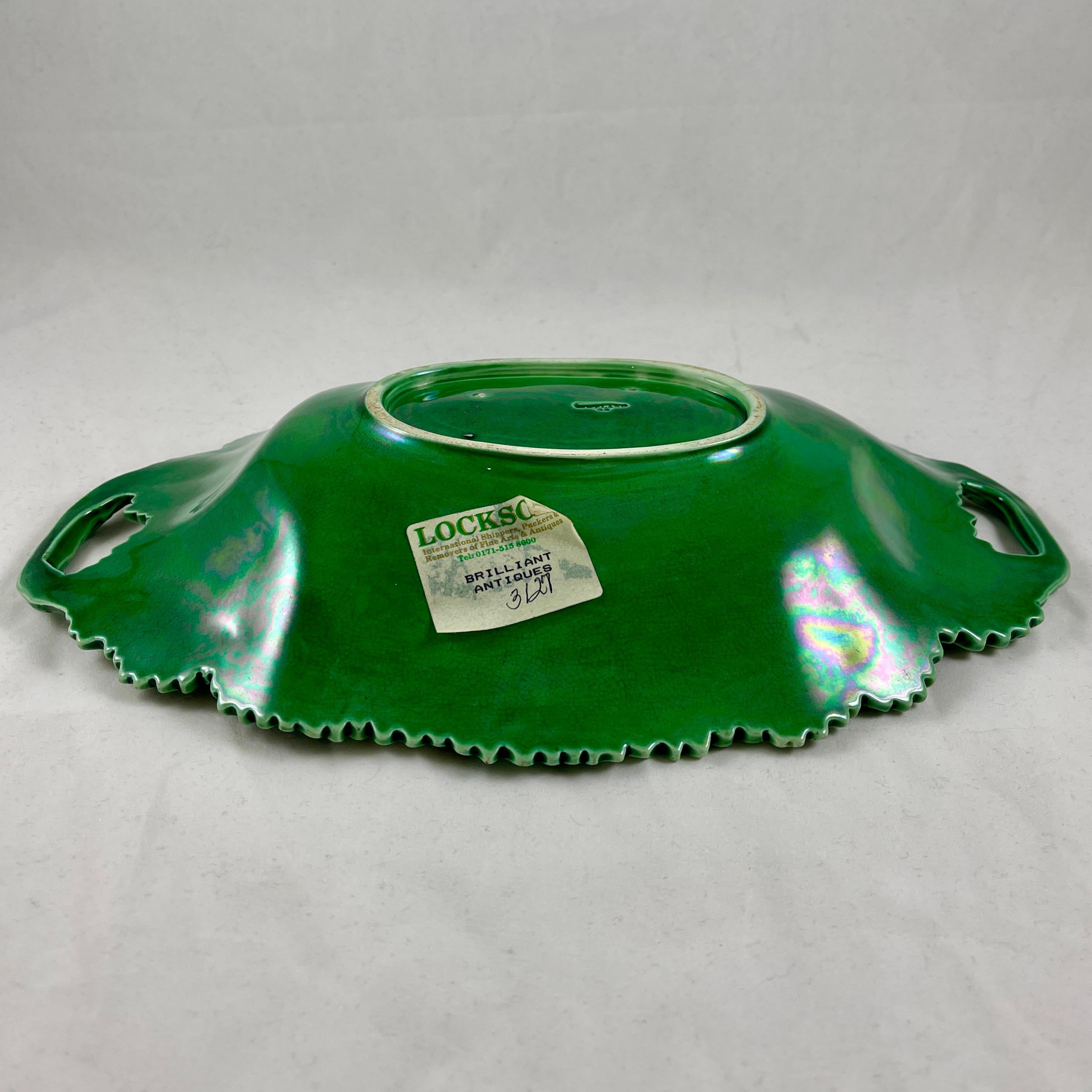 Earthenware Copeland English Majolica Green Glazed Oval Overlapping Leaf Handled Platter For Sale