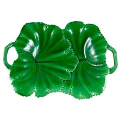 Copeland English Majolica Green Glazed Overlapping Leaf Two Handled Platter