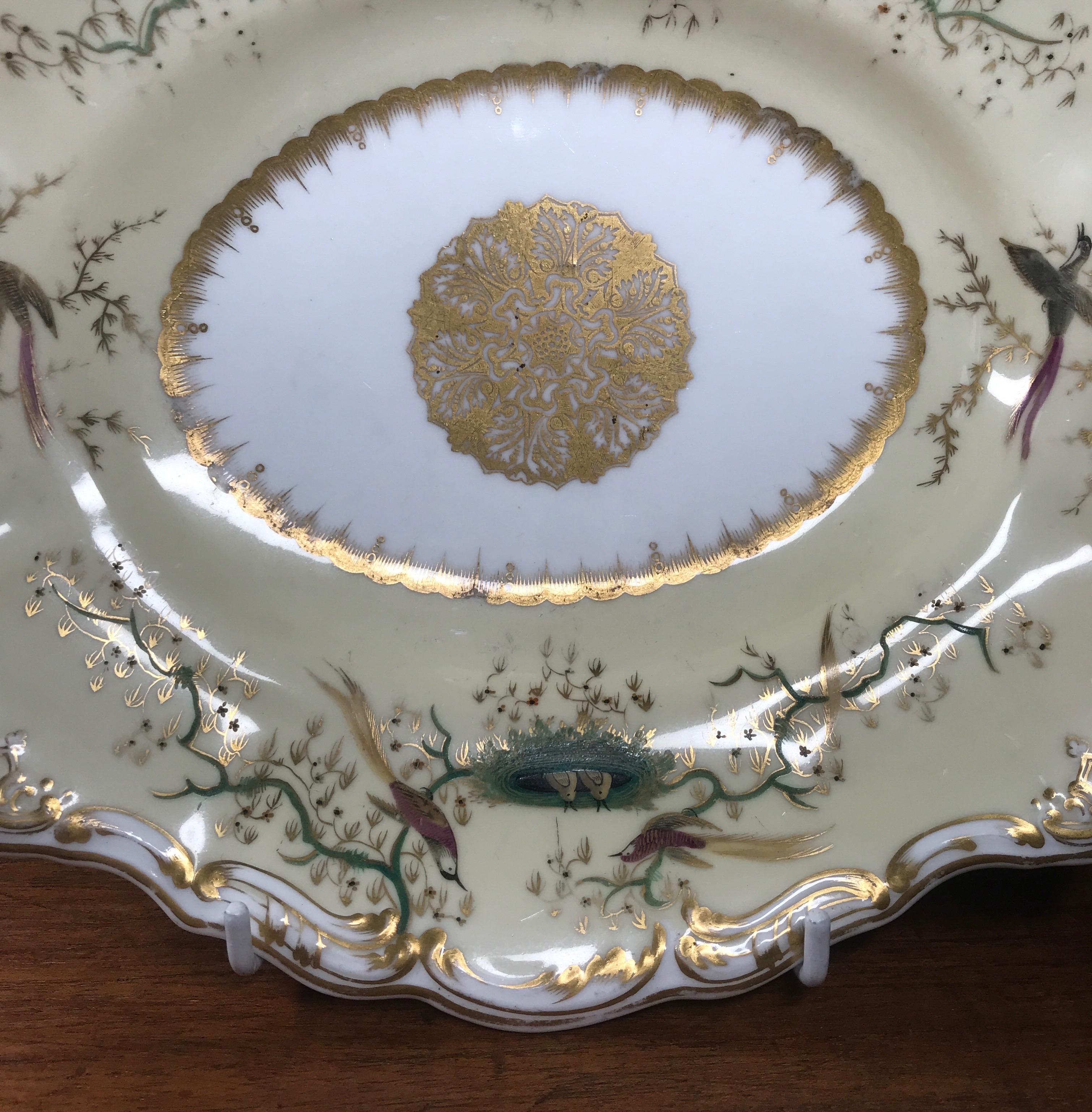 Copeland & Garrett Serving Dish, Birds on Pale Yellow Ground, C.1845 In Good Condition For Sale In Geelong, Victoria