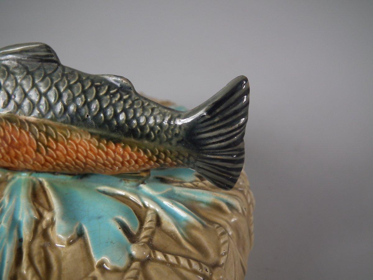 Copeland Majolica Fish Pot And Cover 10