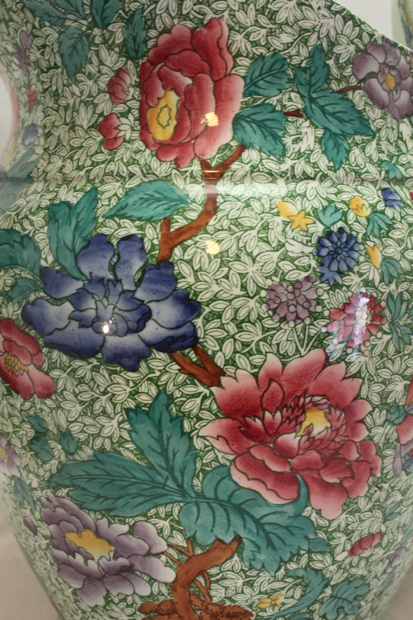 Copeland Spode - Ensemble de toilette de 6 pièces décoré d'un motif de chinoiseries royales coloré à la main Bon état - En vente à East Geelong, VIC