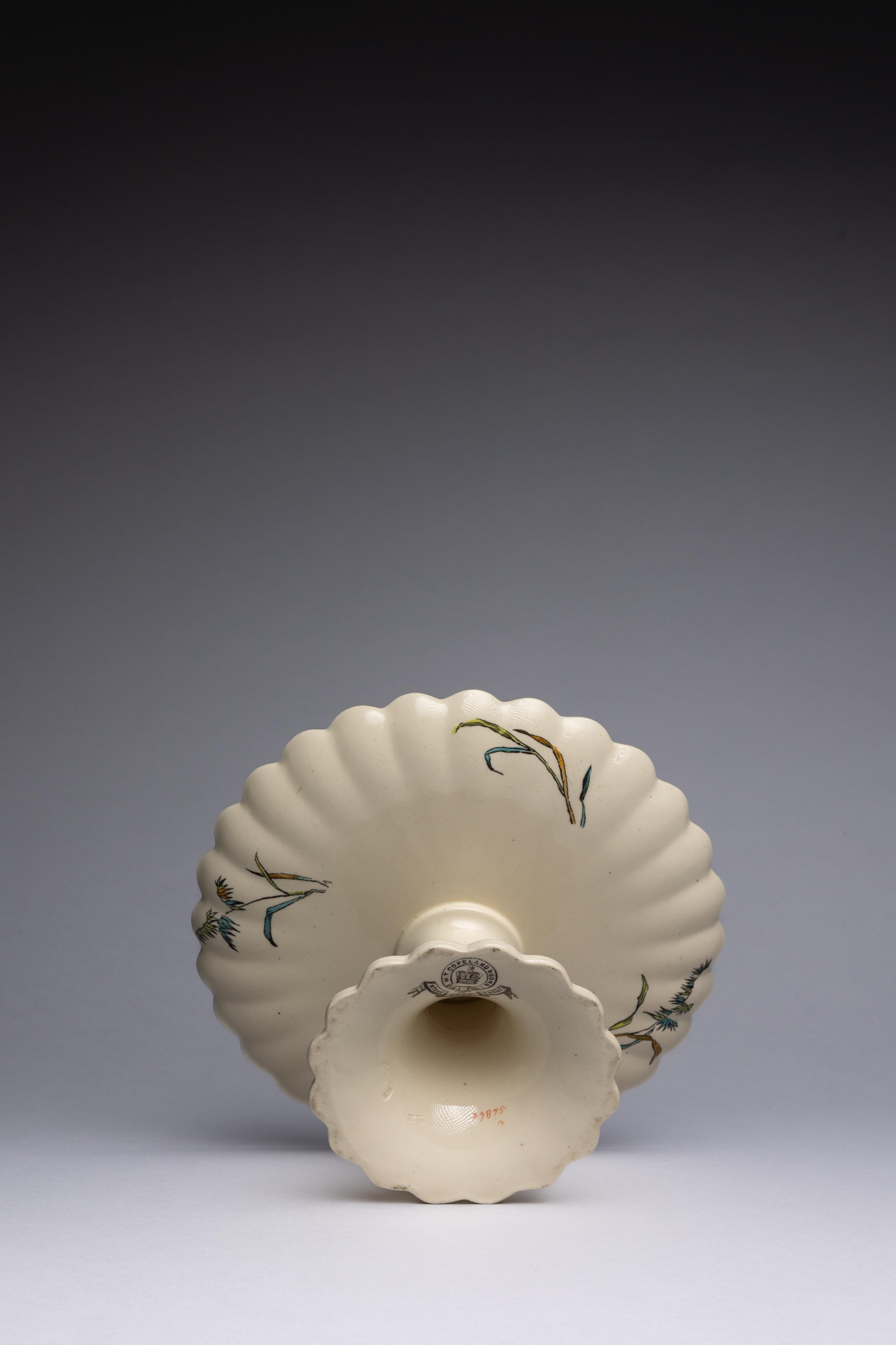 Poterie Copeland Spode Aesthetic Movement Comport ou Cake Stand en vente