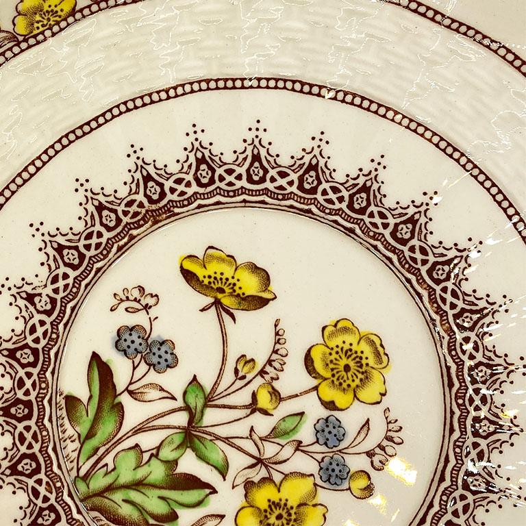 Copeland Spode Ceramic Bread and Butter Plates in "Buttercup" Pattern