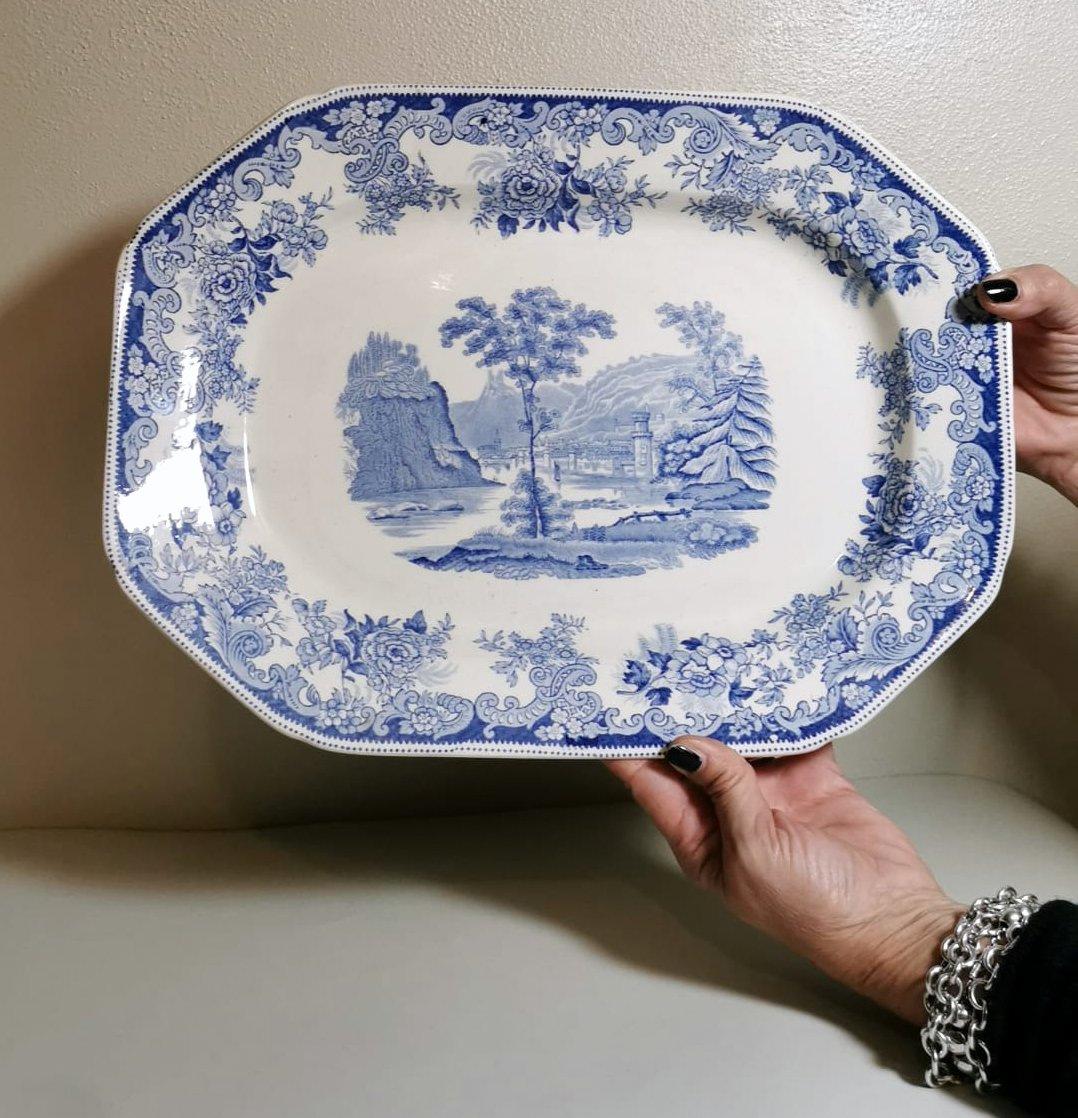 Copeland-Spode English Tray with Blue Transferware Decorations For Sale 9