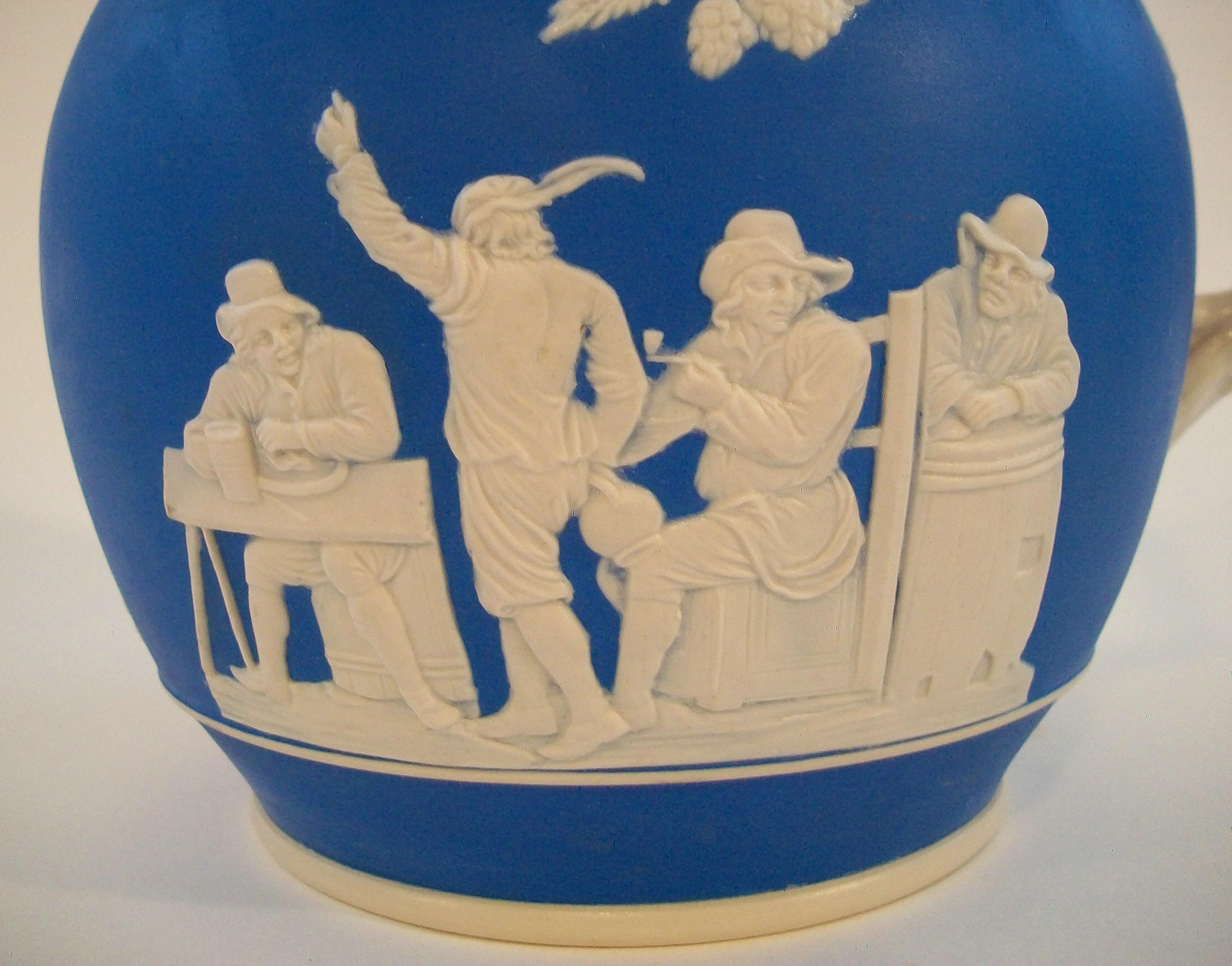COPELAND SPODE - Large Jasperware Pitcher - U.K. - Circa 1833-1847 For Sale 1