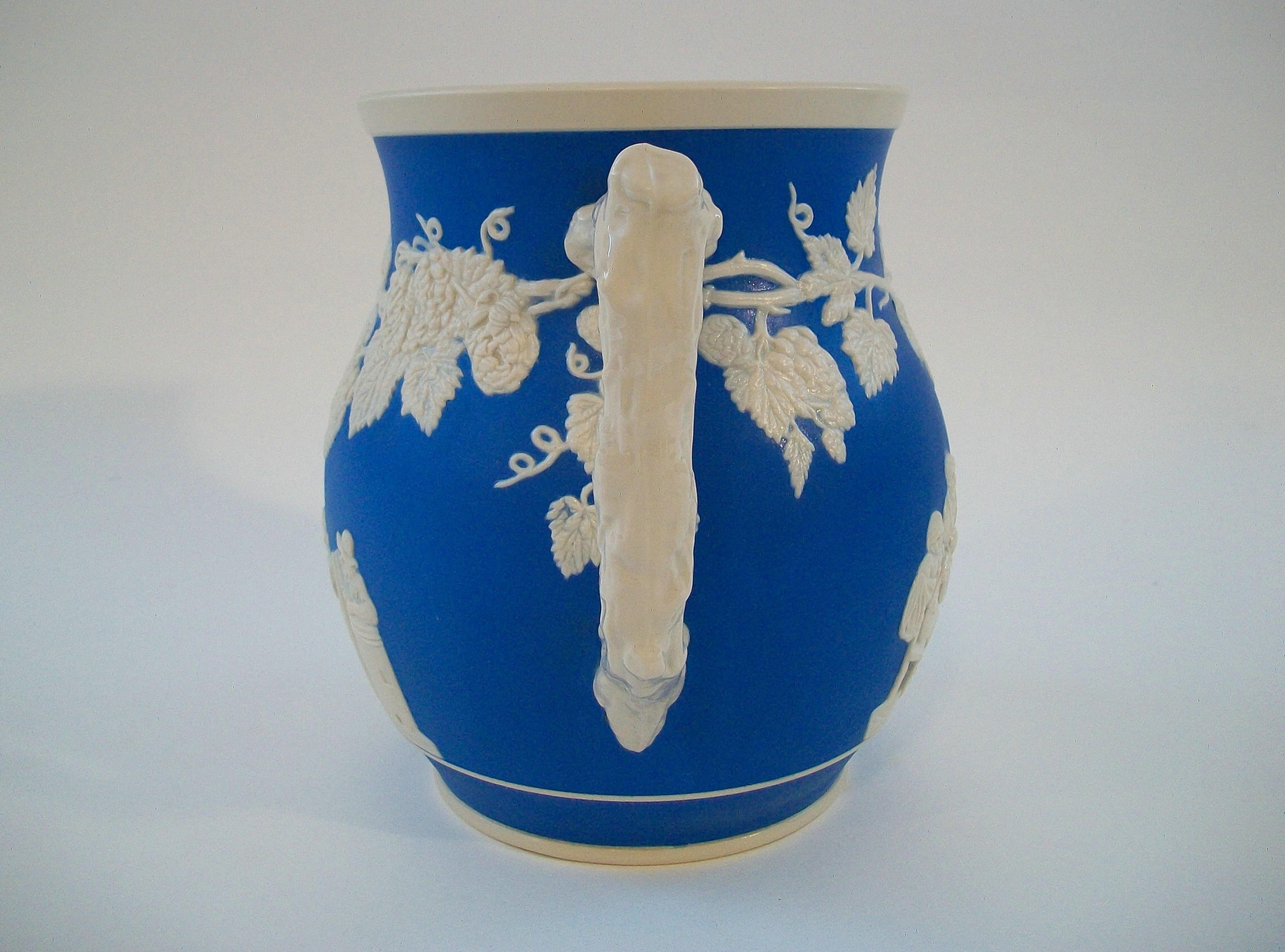 COPELAND SPODE – Großer Jaspiskrug aus Jasperware – Großbritannien – um 1833-1847 (Keramik) im Angebot