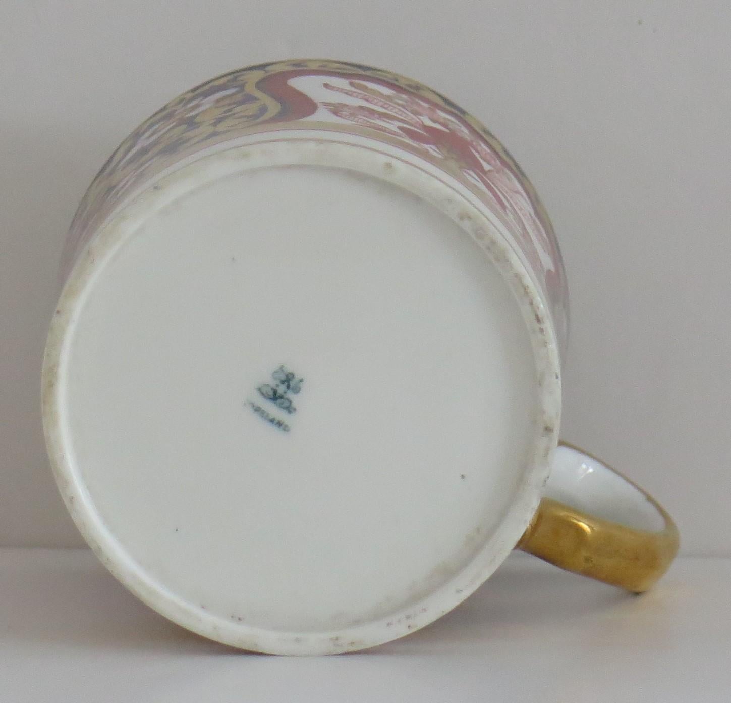 Copeland 'Spode' Porcelain Coffee Can Finely Hand Painted & Gilded, circa 1860 For Sale 2