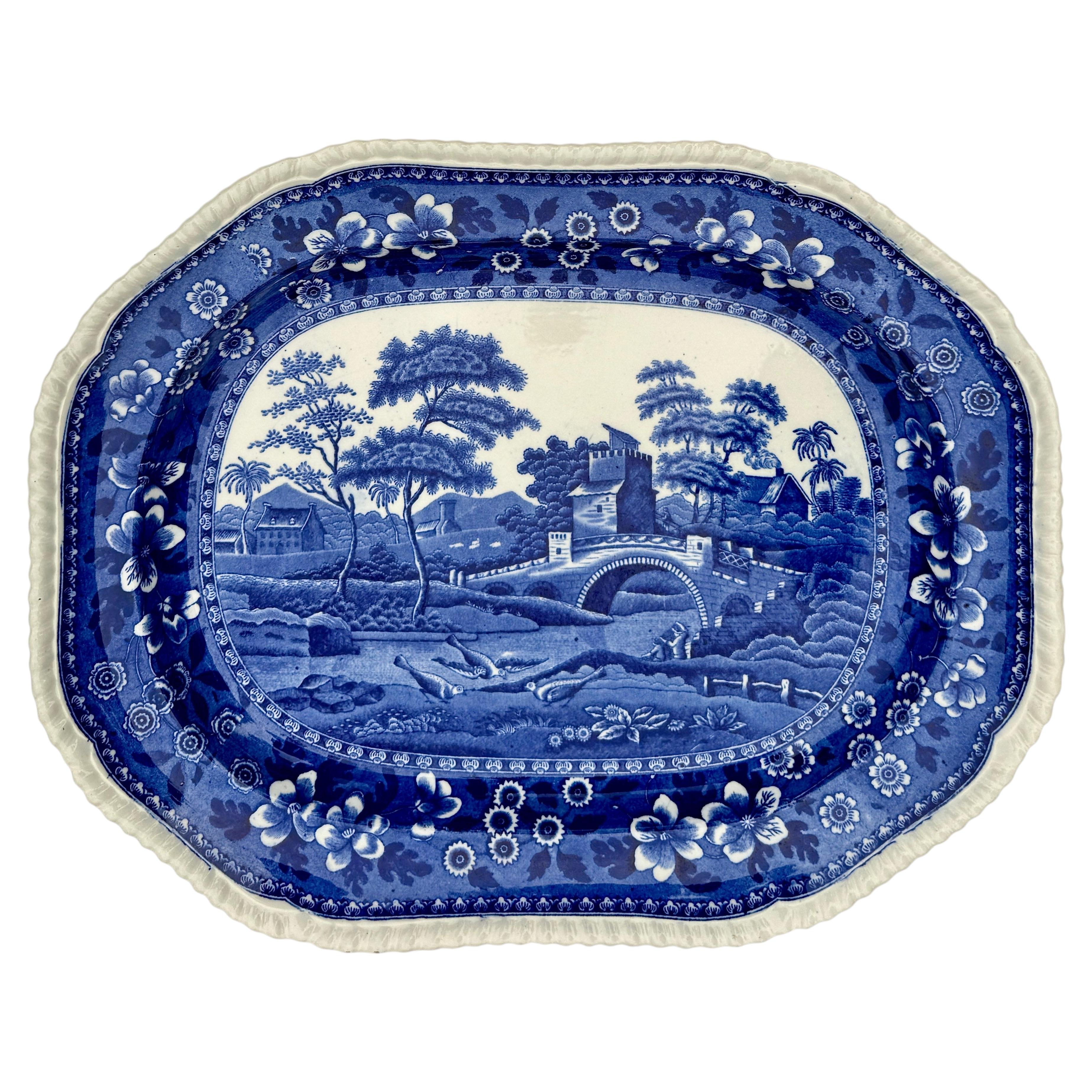Copeland Spode Plat en métal transférable bleu, 17 pouces, daté de mars 1905 en vente