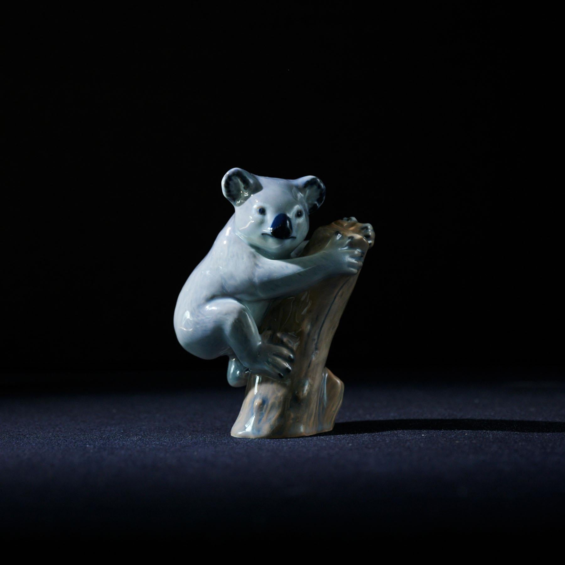 20ième siècle Figurine d'ours Koala en céramique B & G de Copenhague en porcelaine en vente