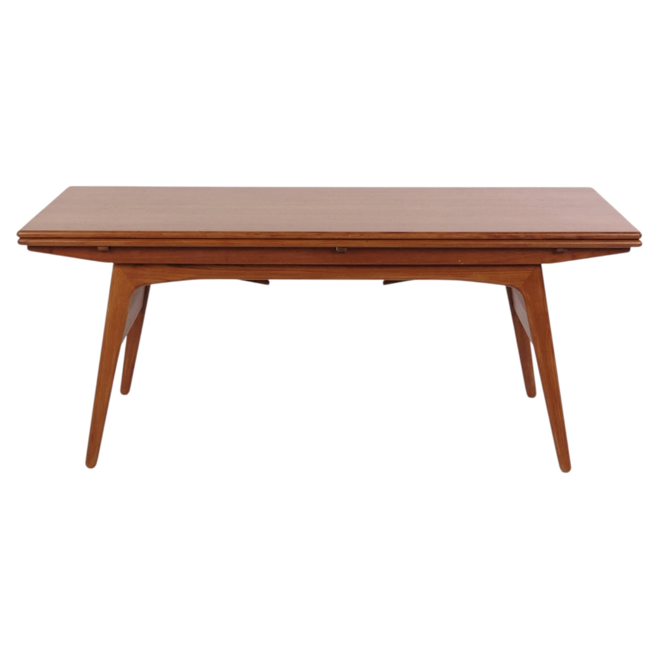 Copenhagen Table in Teak – Coffee Table and Dining Table from the 1960s