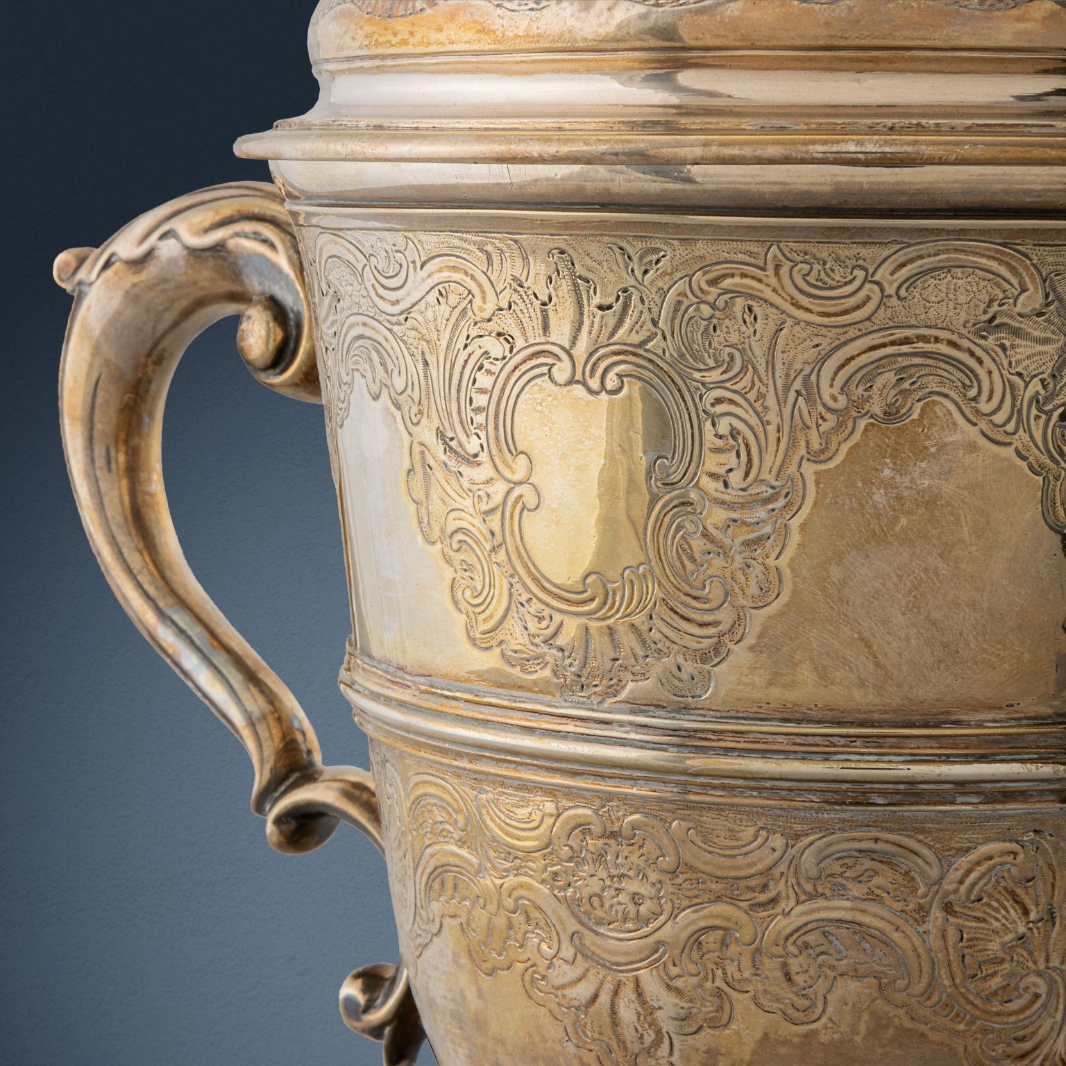 English Coppa en argent, Londres 1742-43 en vente