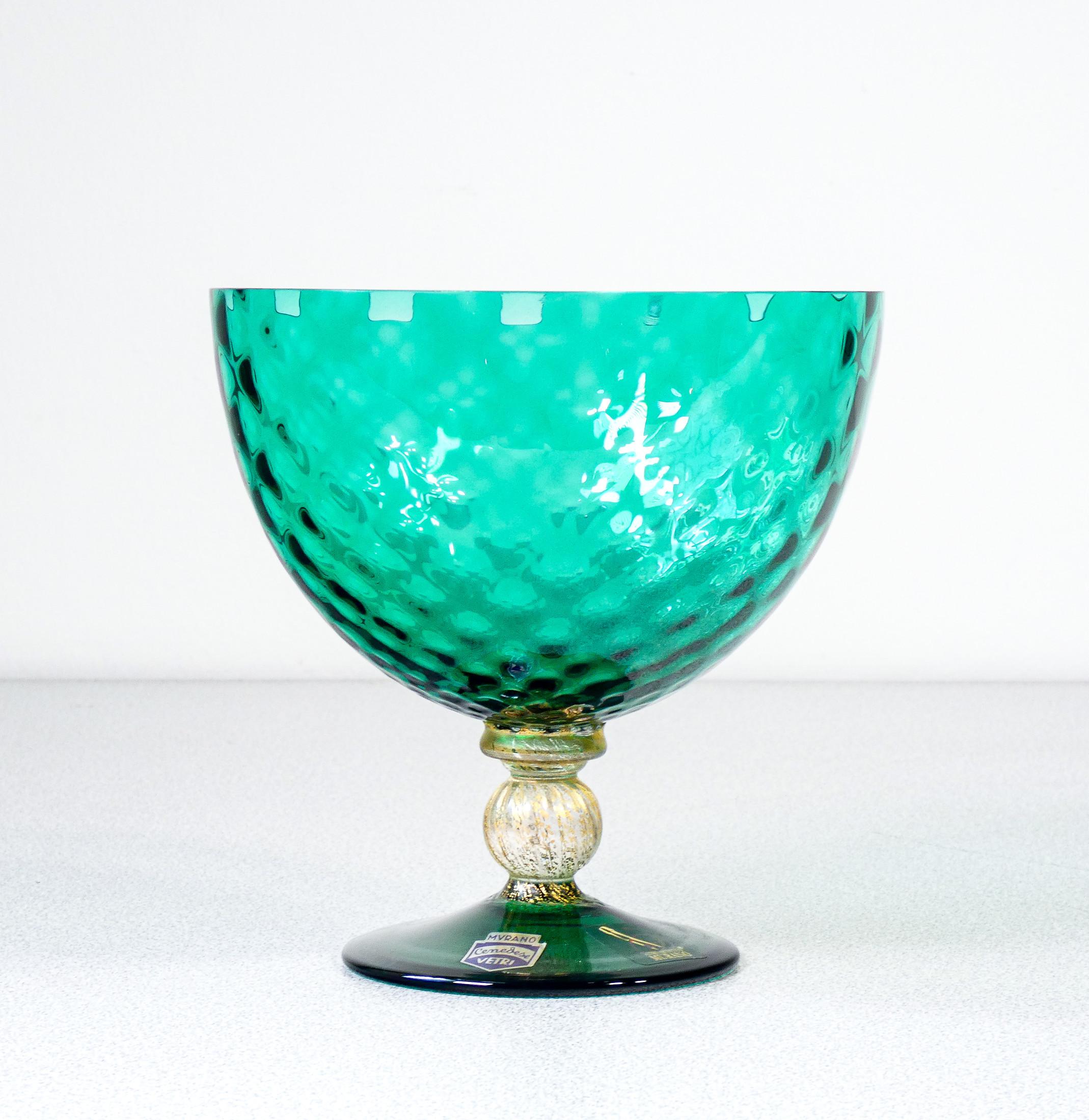 Italian Coupe en verre soufflé polychrome de Murano signée CENEDESE. Italie, années 40/50 en vente