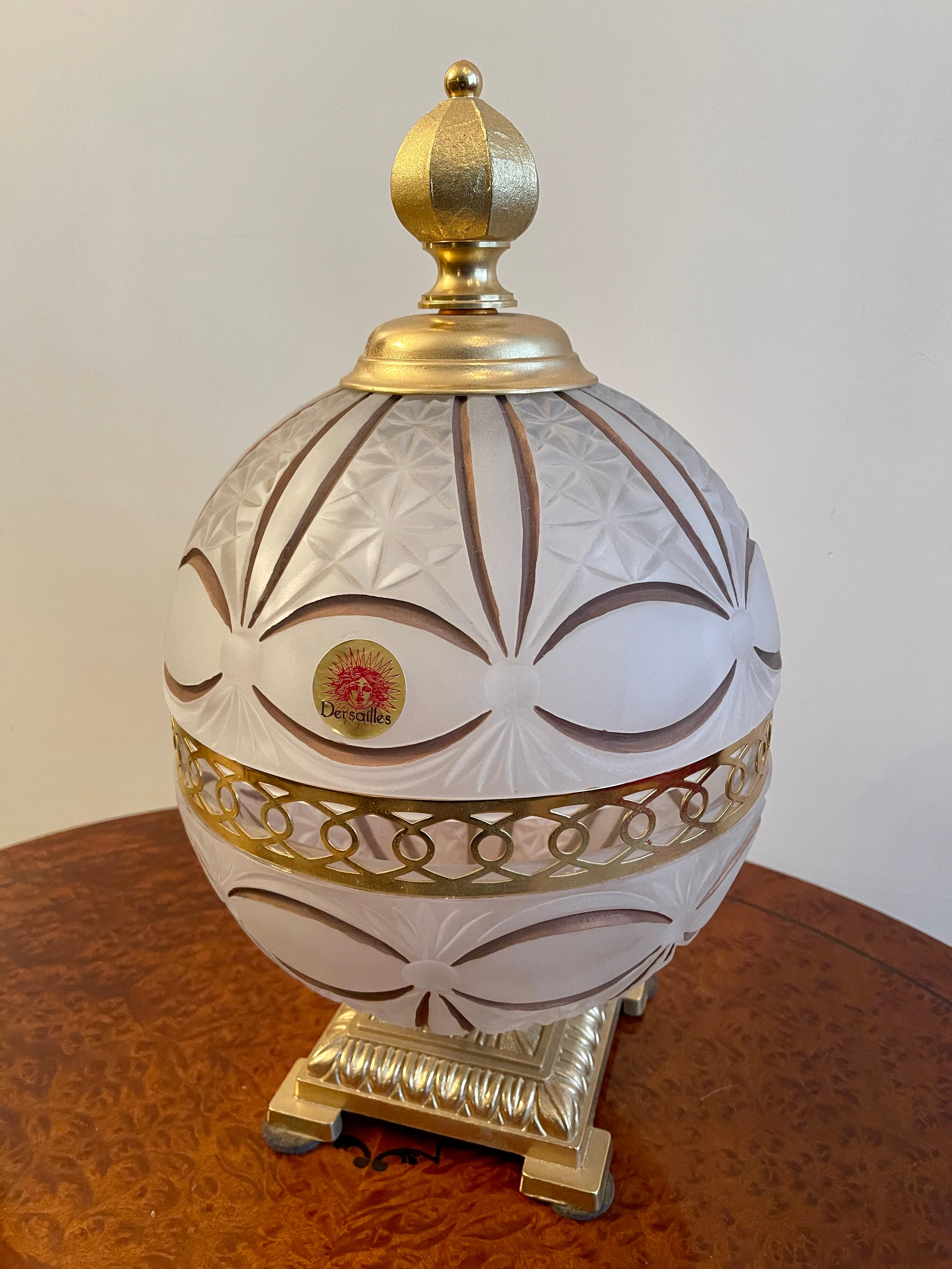 Copa italiana de vidrio ahumado y bronce dorado Años 80 Italian en venta