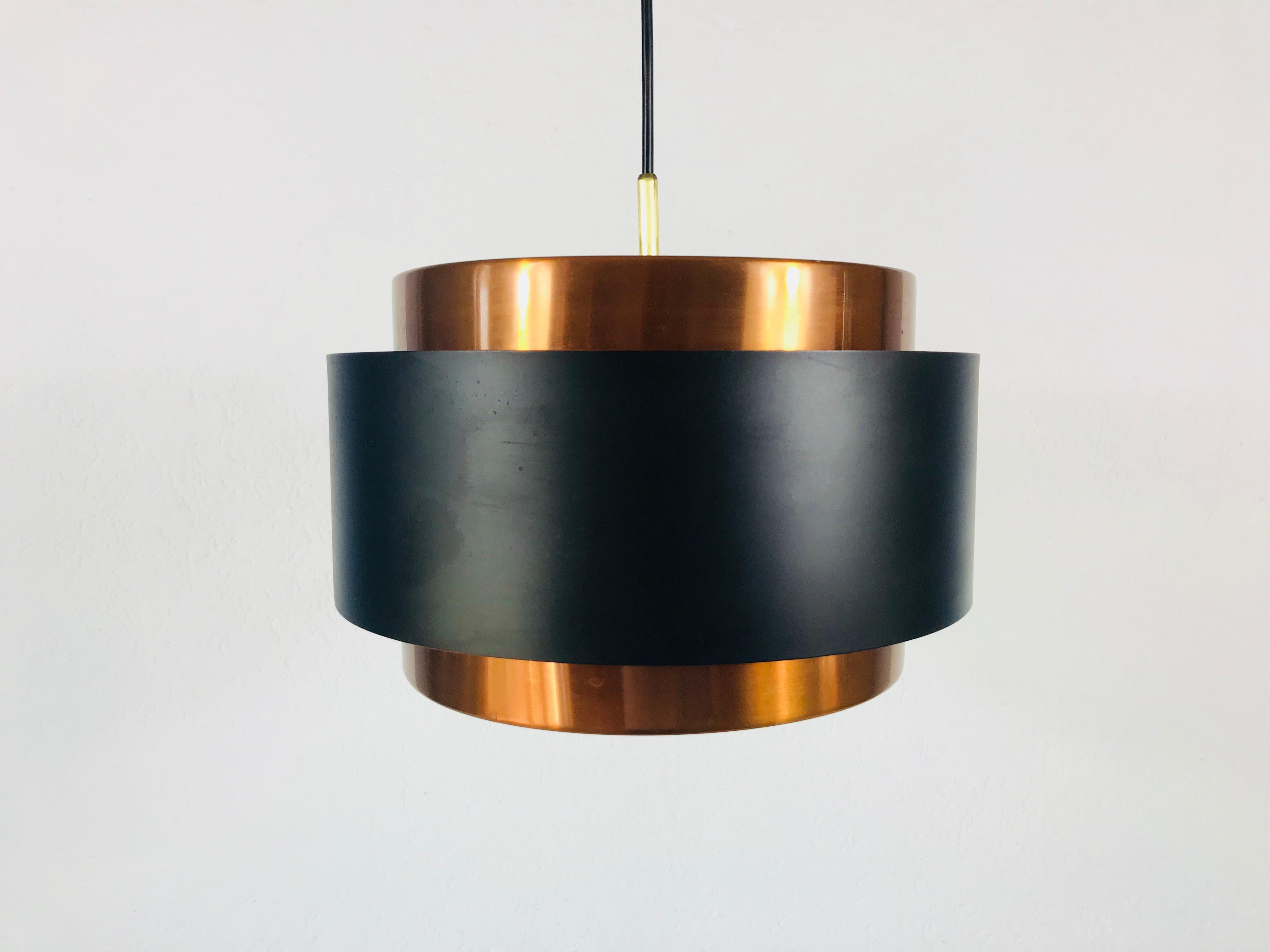 Mid-Century Modern Lampe à suspension Saturne en cuivre et noir de Jo Hammerborg pour Fog & Mrup, années 1960 en vente