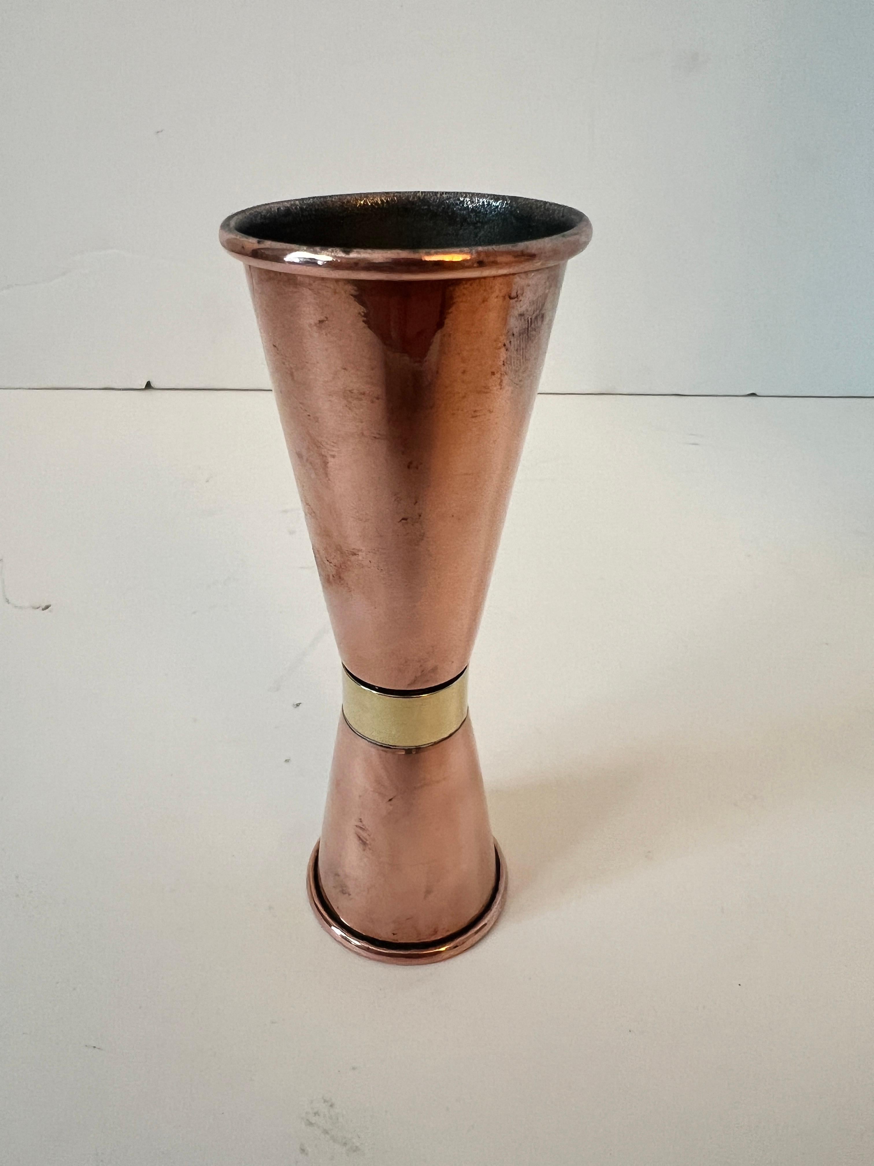 Mid-Century Modern Copper and Brass Dual Size Barware Jigger  For Sale