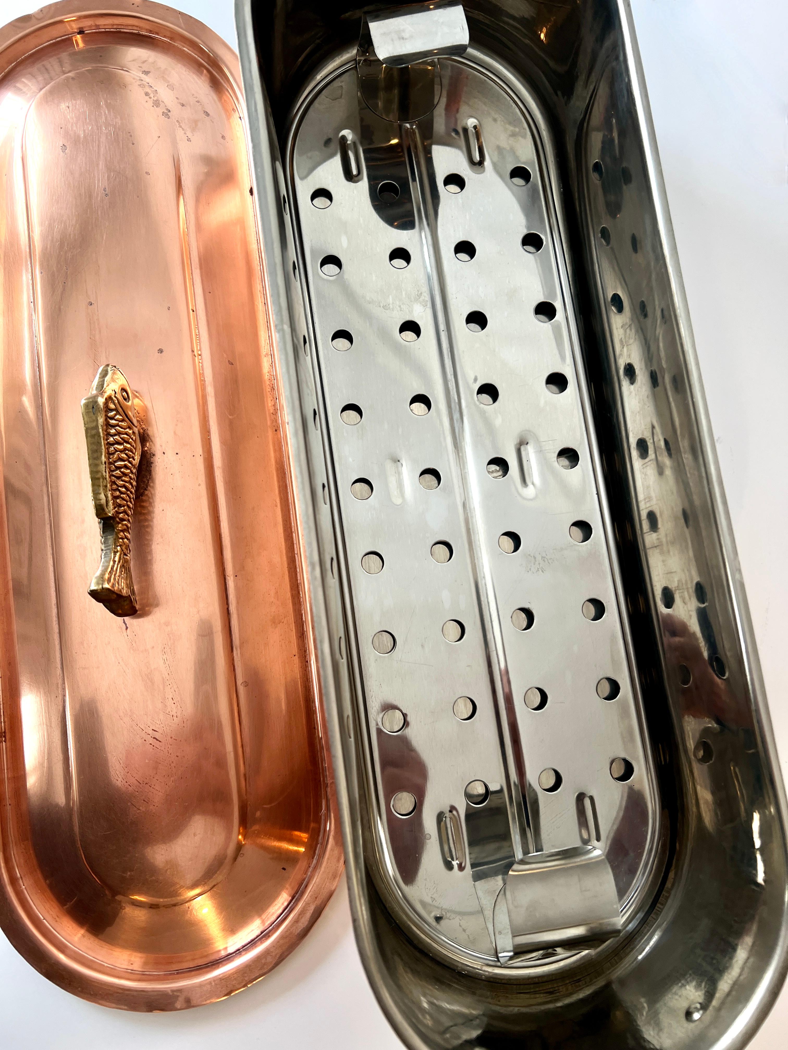 Modern Copper and Brass Fish Poacher Stainless Rack with Decorative Brass Fish Handle