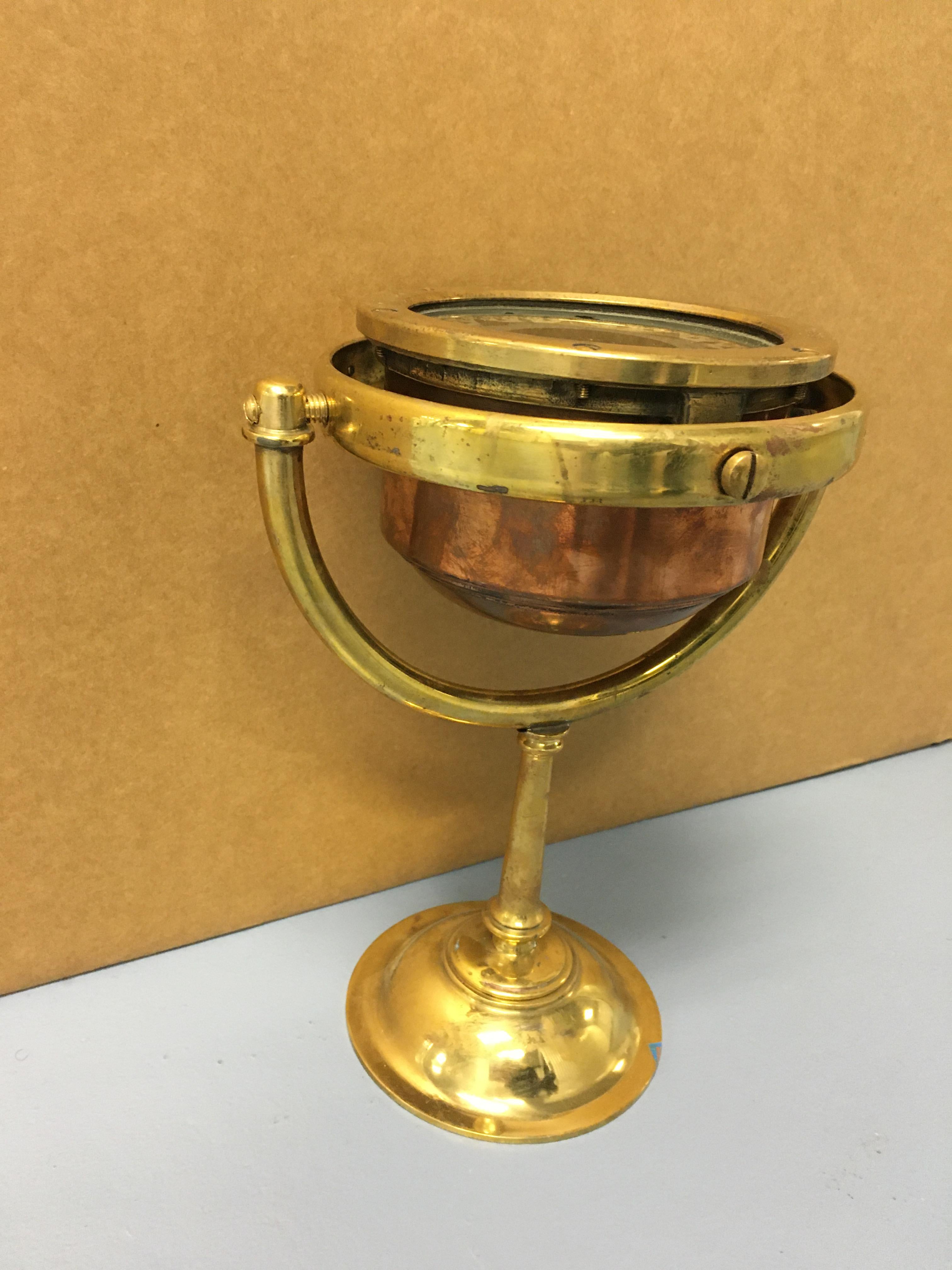 Copper and Brass Gimballed Nautical Compass, English In Good Condition In Nantucket, MA