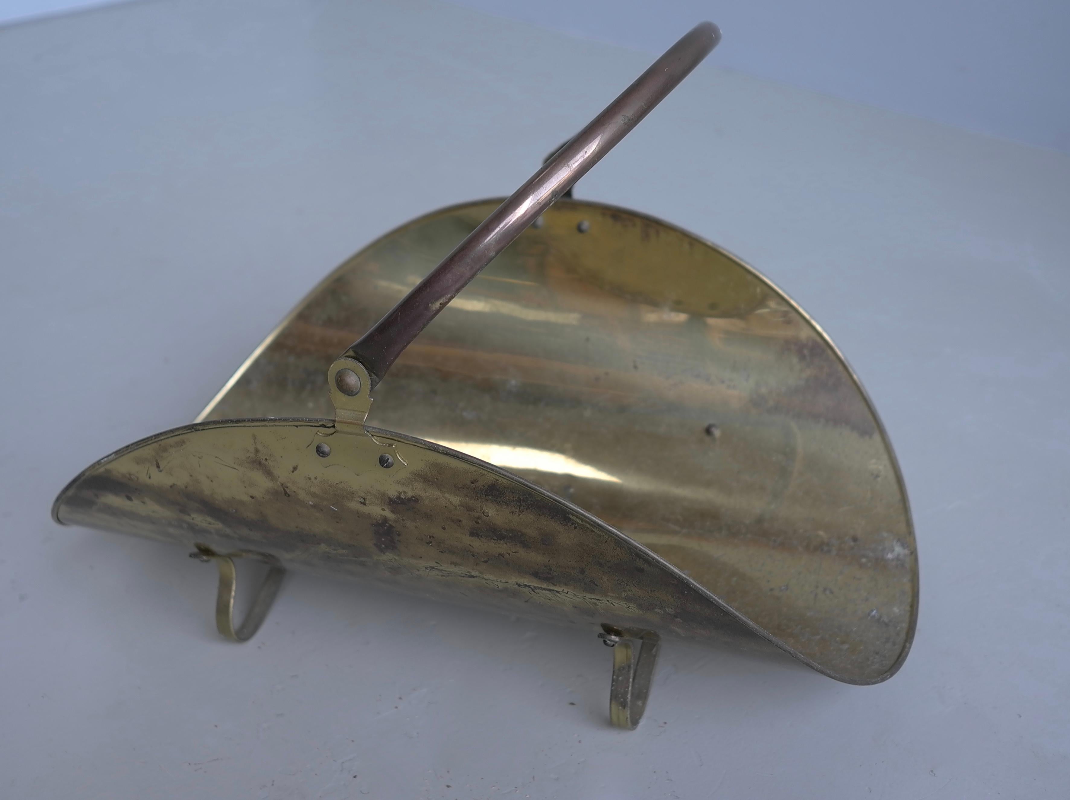 Laiton Porte-bûches en cuivre et laiton , France 1950's