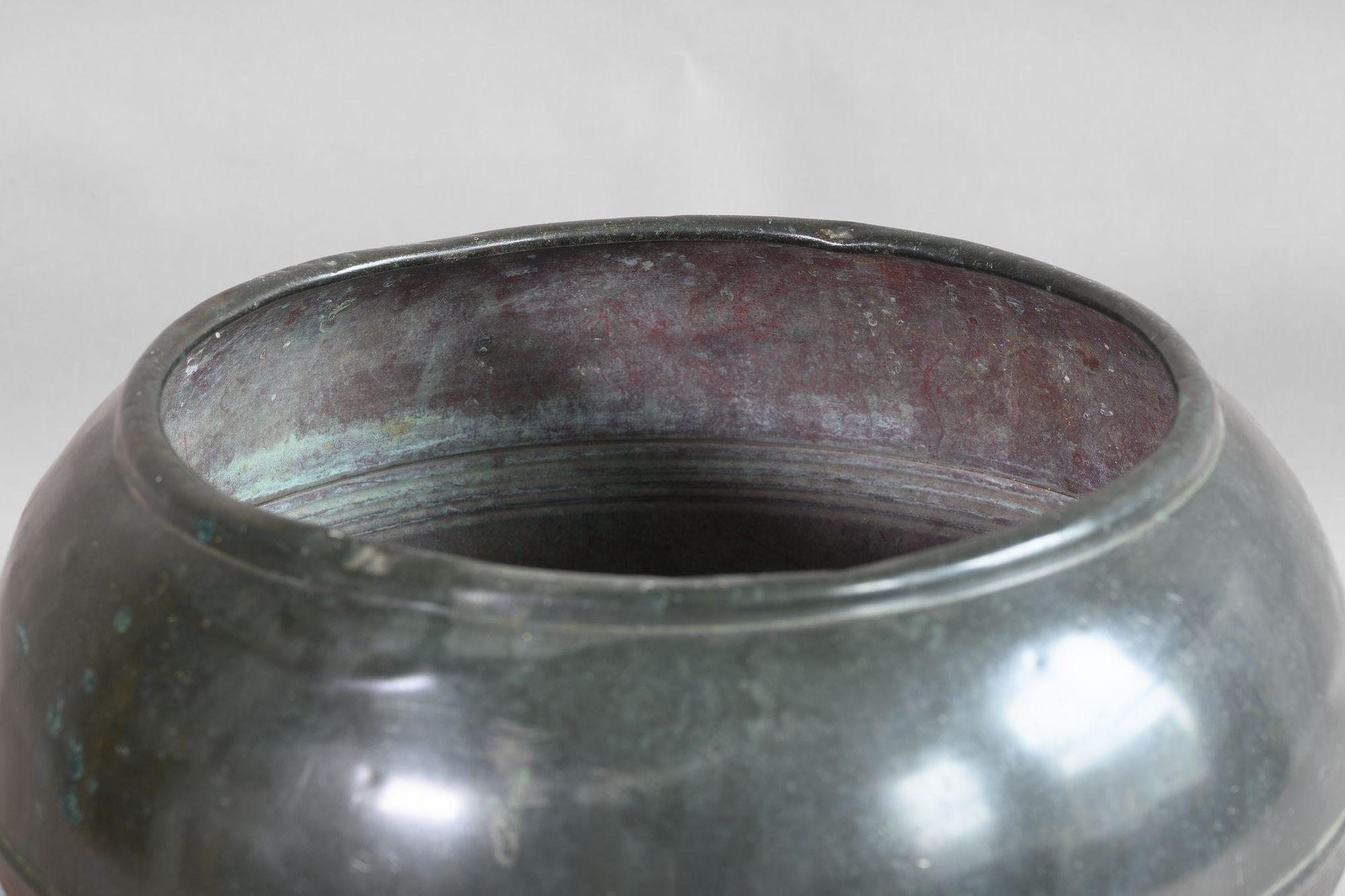 Vase aus Kupfer und Messing im Zustand „Gut“ im Angebot in London, England