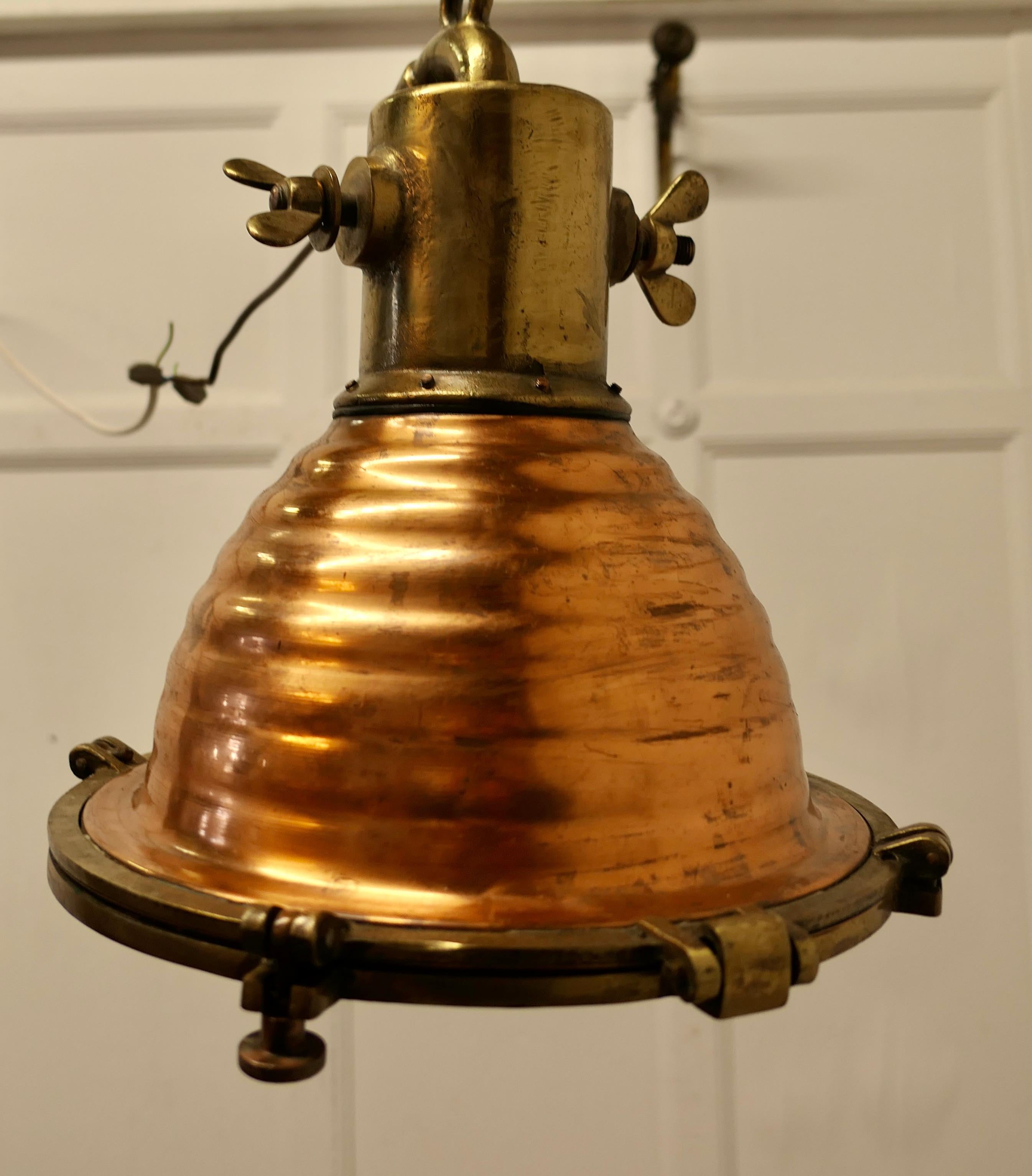 Copper and Brass Vintage Nautical Search Light or Spot Light      In Good Condition For Sale In Chillerton, Isle of Wight