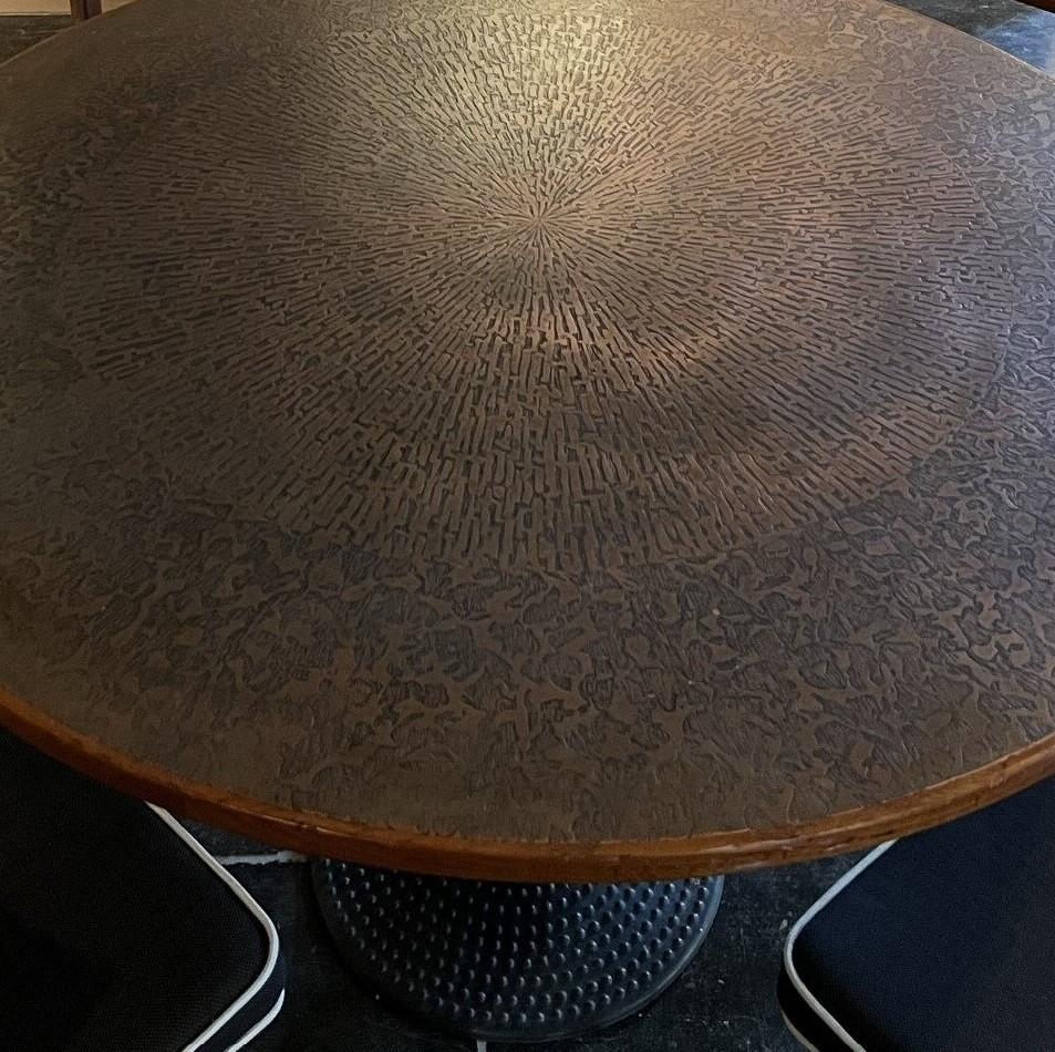 Copper and Iron Midcentury Round Table For Sale 7