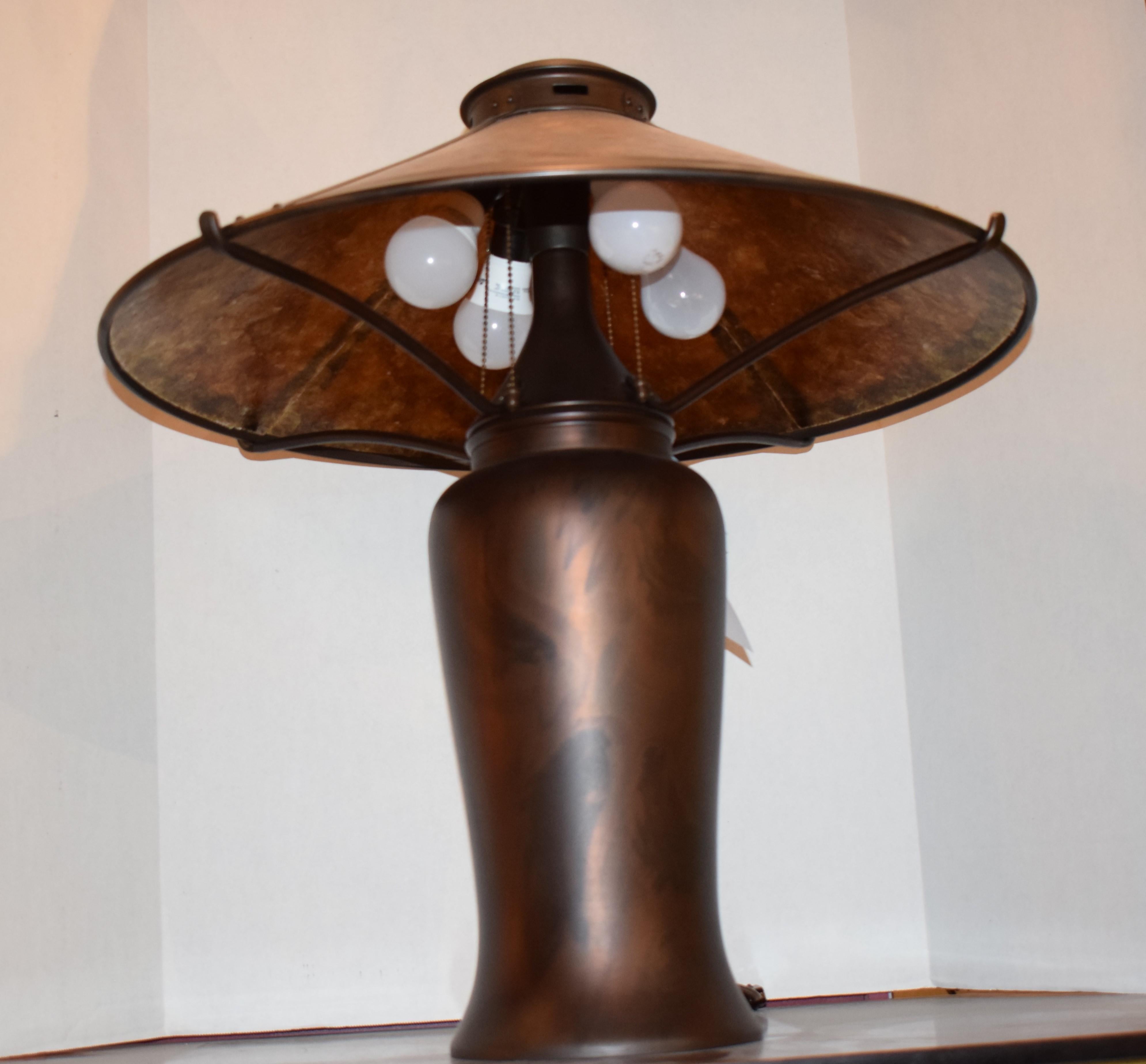 Copper and Mica Lamp For Sale 5
