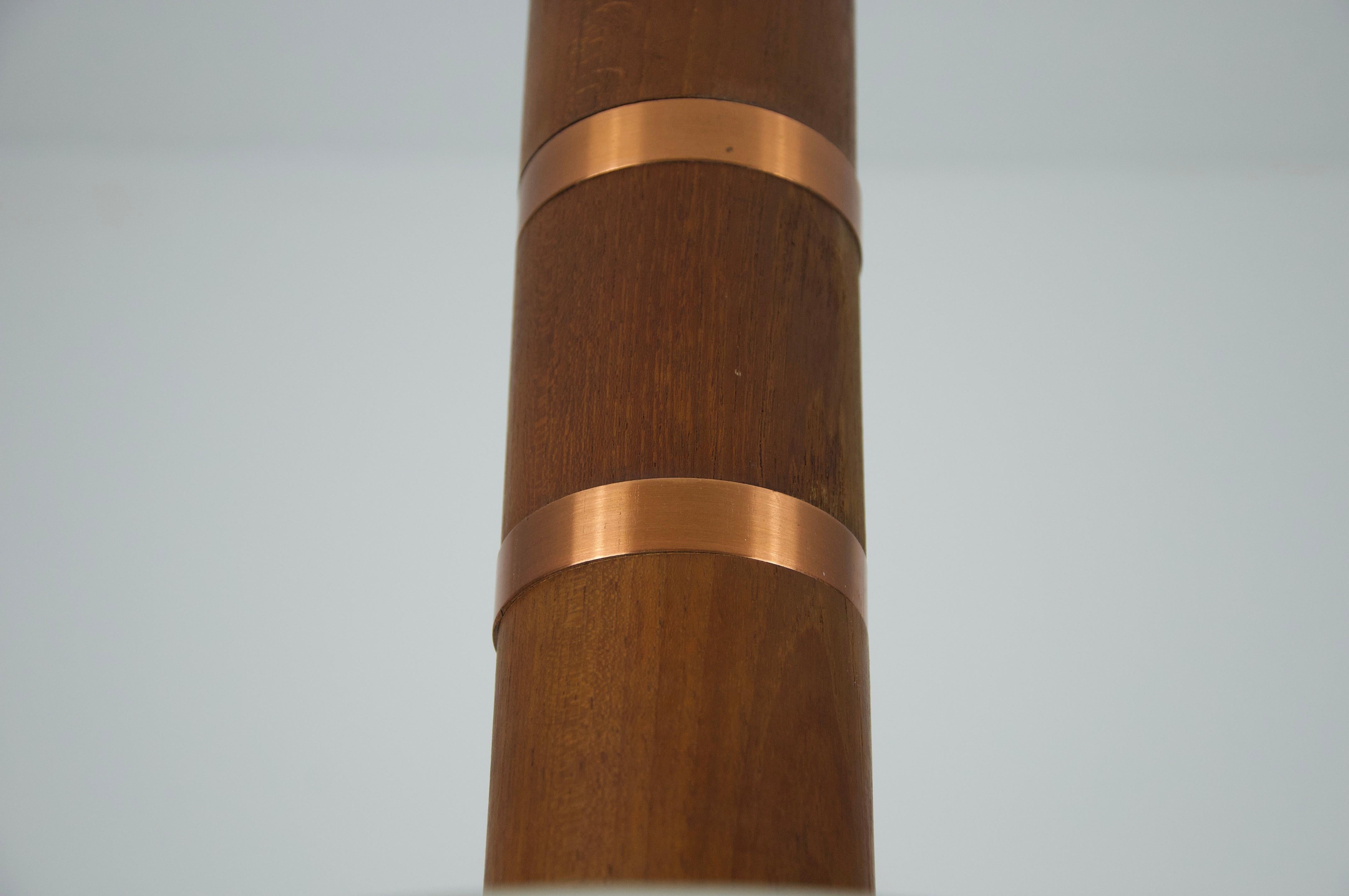 Lampada a sospensione in rame e vetro opalino, anni '60, Italia in vendita 11