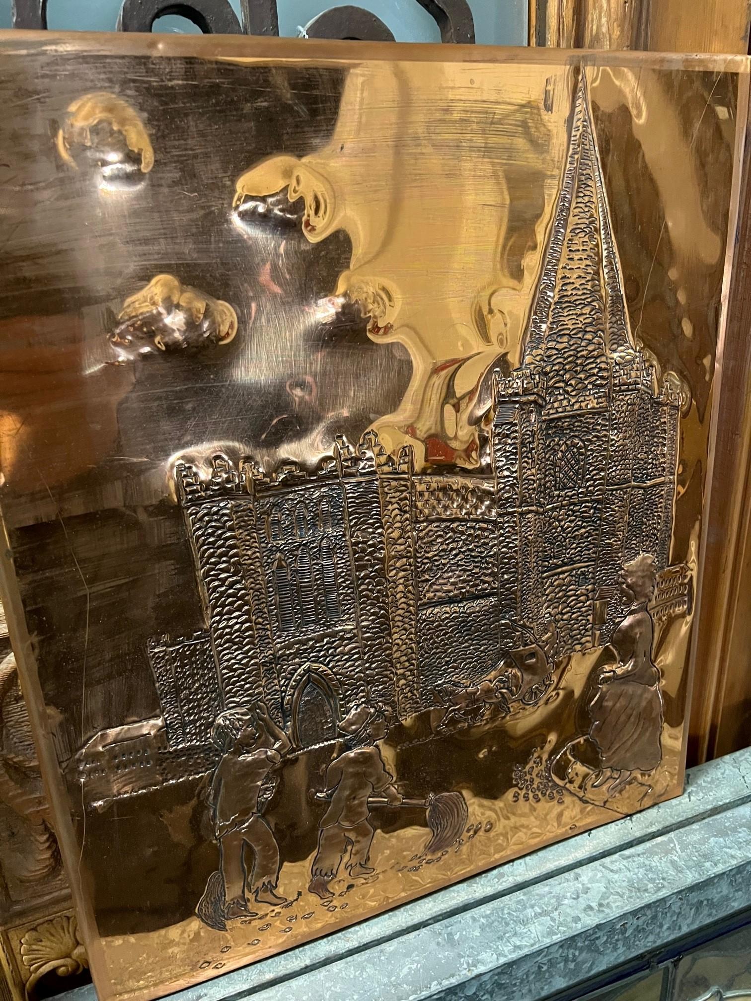 Cuivre L'art du cuivre de la cathédrale St. Patrick The Liberties de Dublin, Irlande par John Carroll  en vente