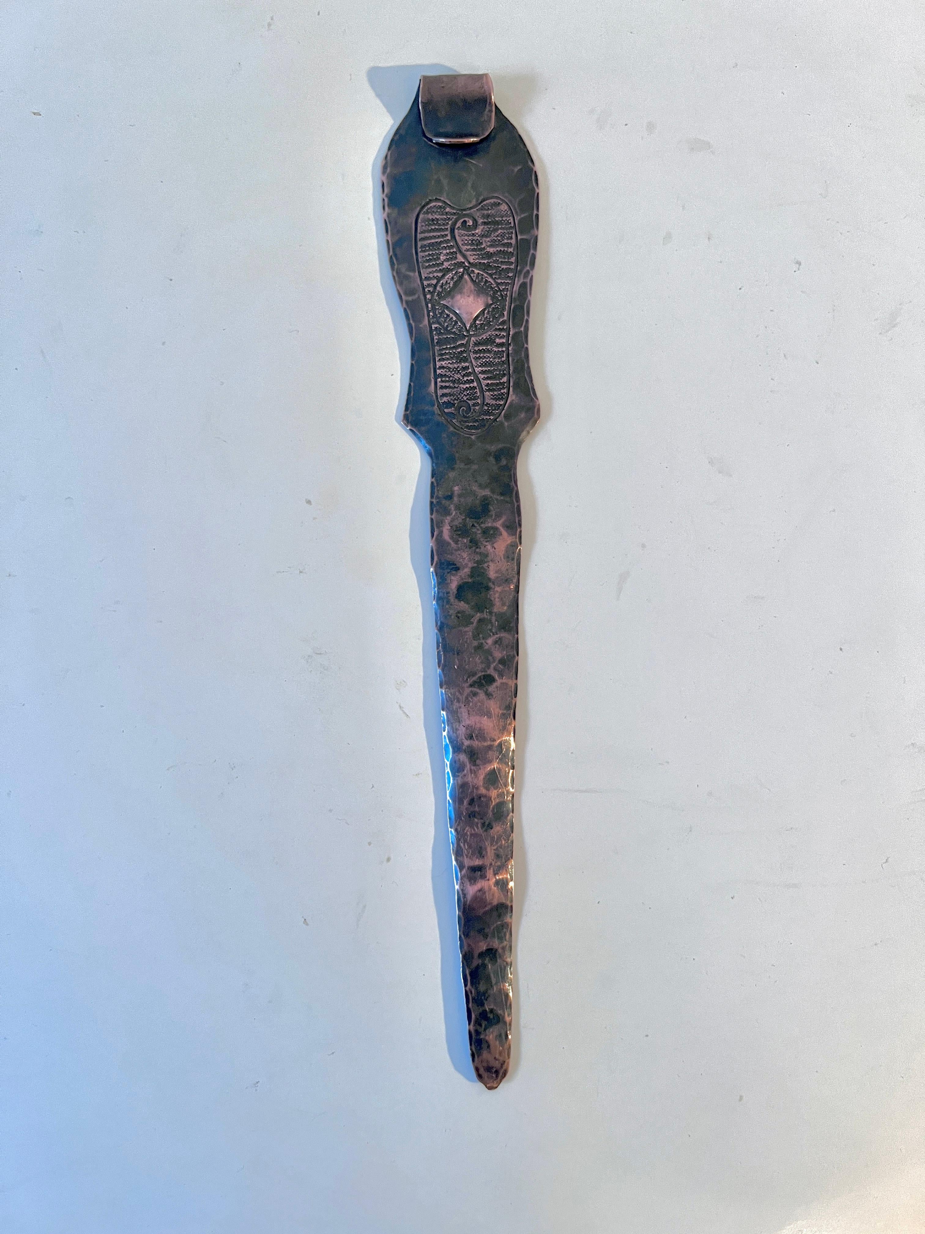 Copper Arts and Crafts Letter Opener in the Style of Roycroft In Good Condition For Sale In Los Angeles, CA