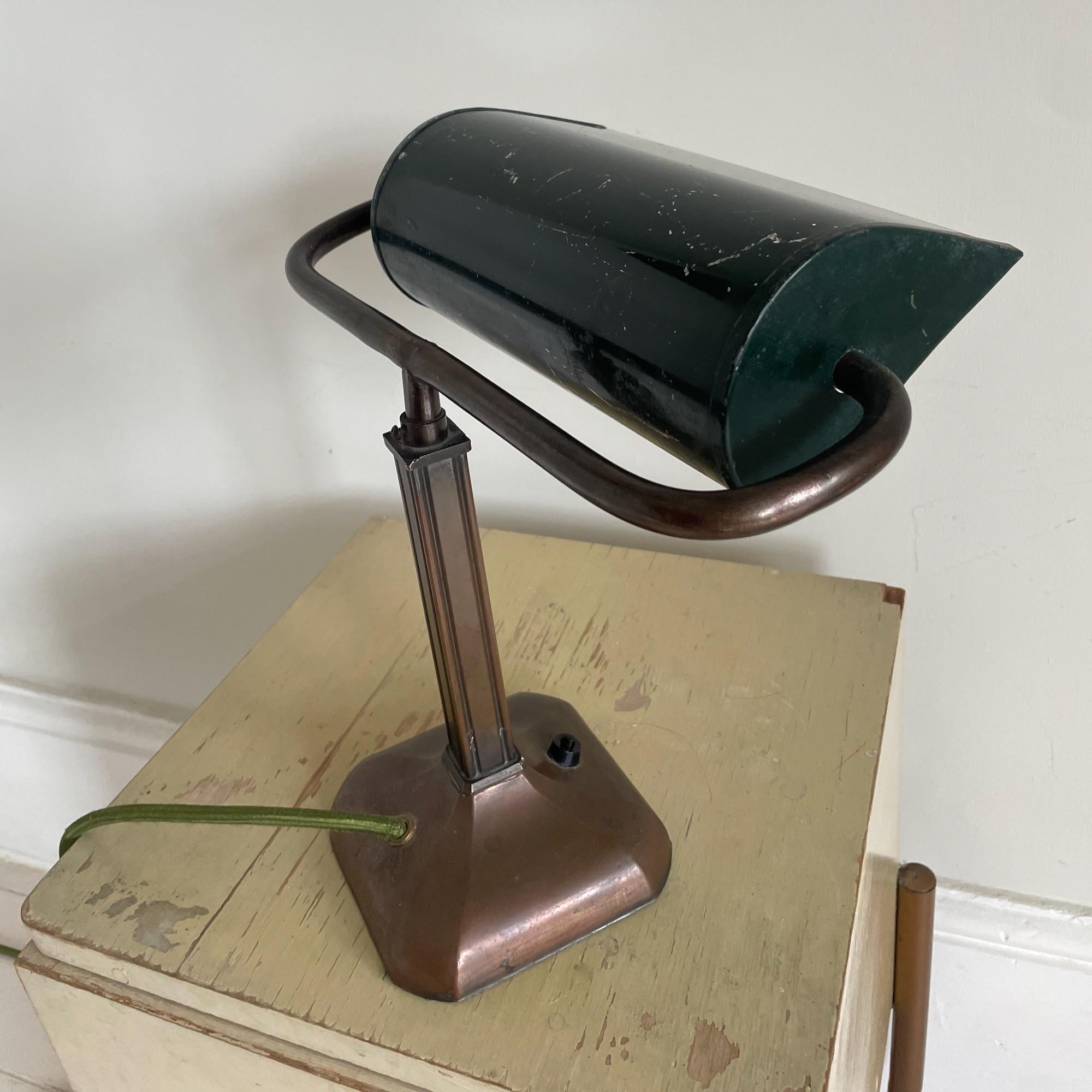 Art Deco Copper Banker's Desk Lamp, dark green shade, England 1930's For Sale