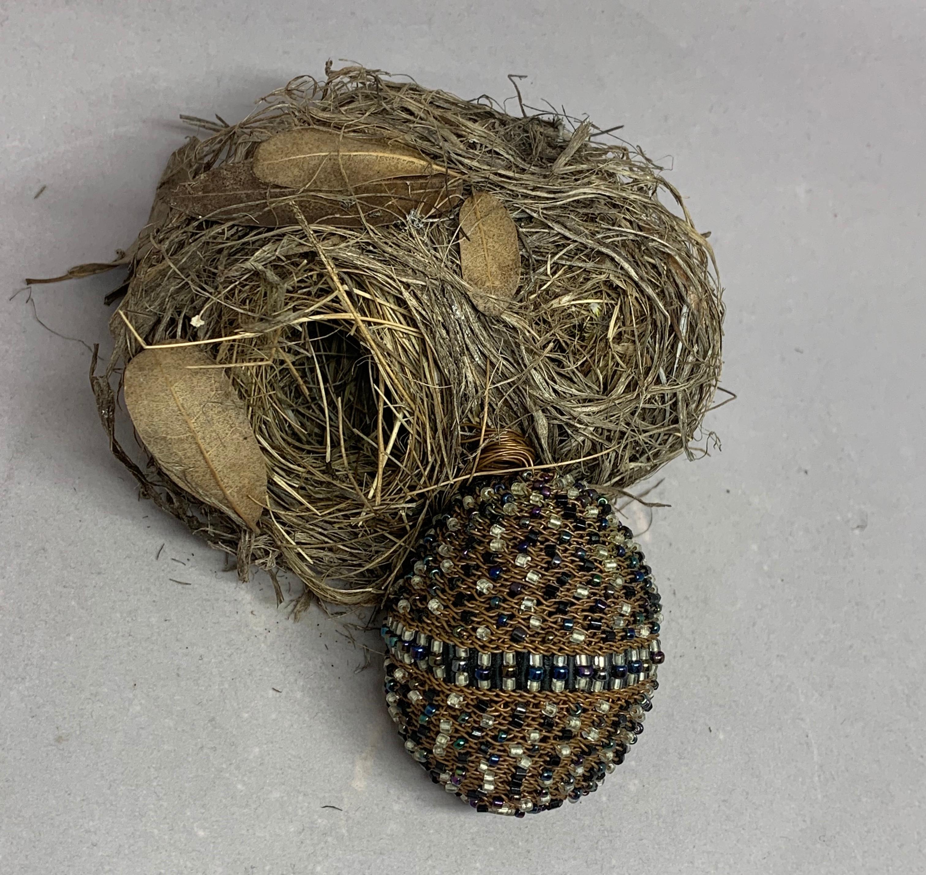 Copper Beaded Egg with Nest In Good Condition For Sale In New York, NY