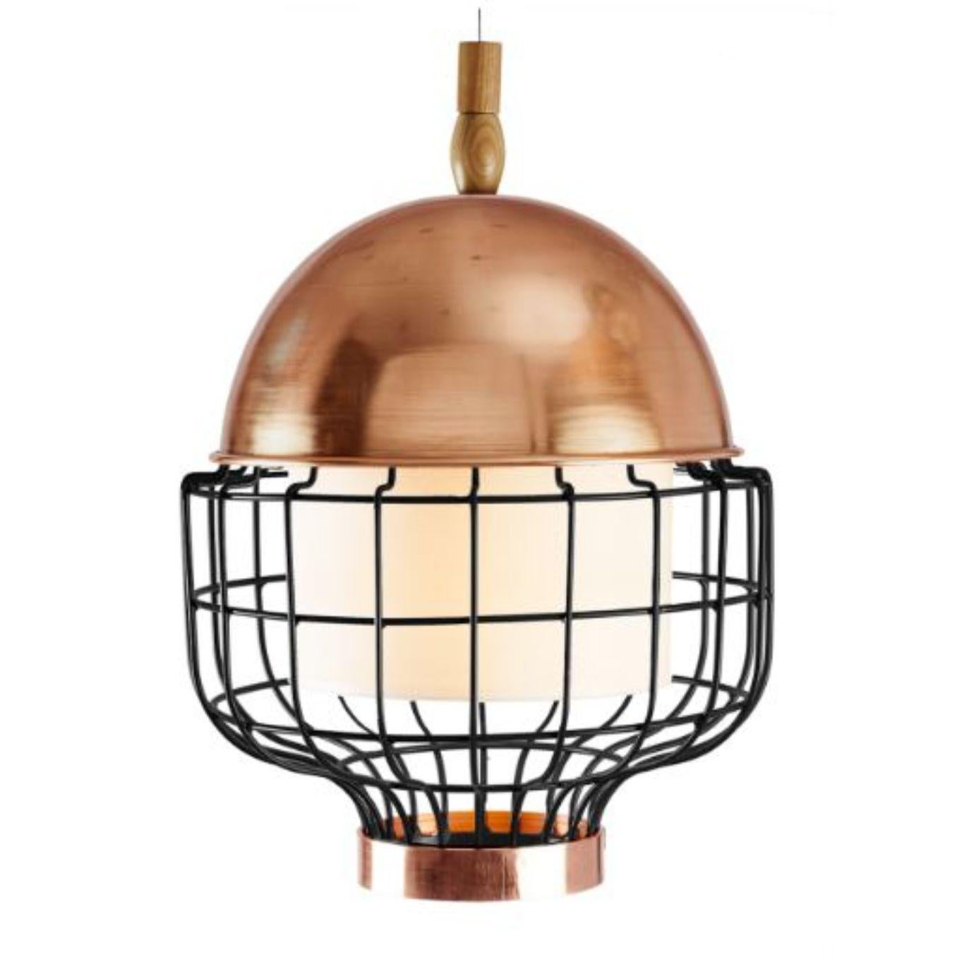 Copper black Magnolia III suspension lamp with copper ring by Dooq.
Dimensions: W 31 x D 31 x H 42 cm.
Materials: lacquered metal, polished or brushed metal, copper.
abat-jour: cotton
Also available in different colours and