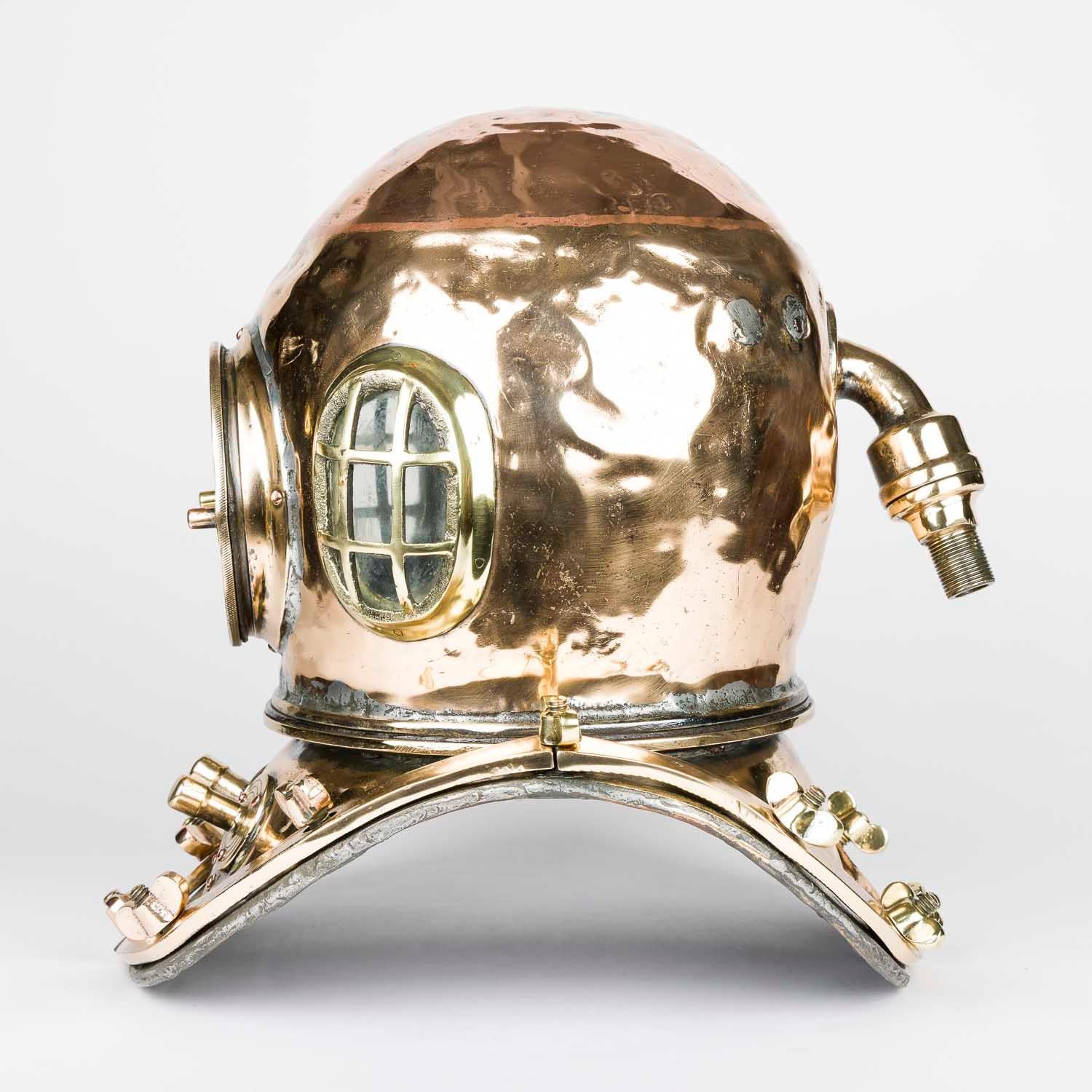 Copper & brass 12 bolt diving helmet en vente 5