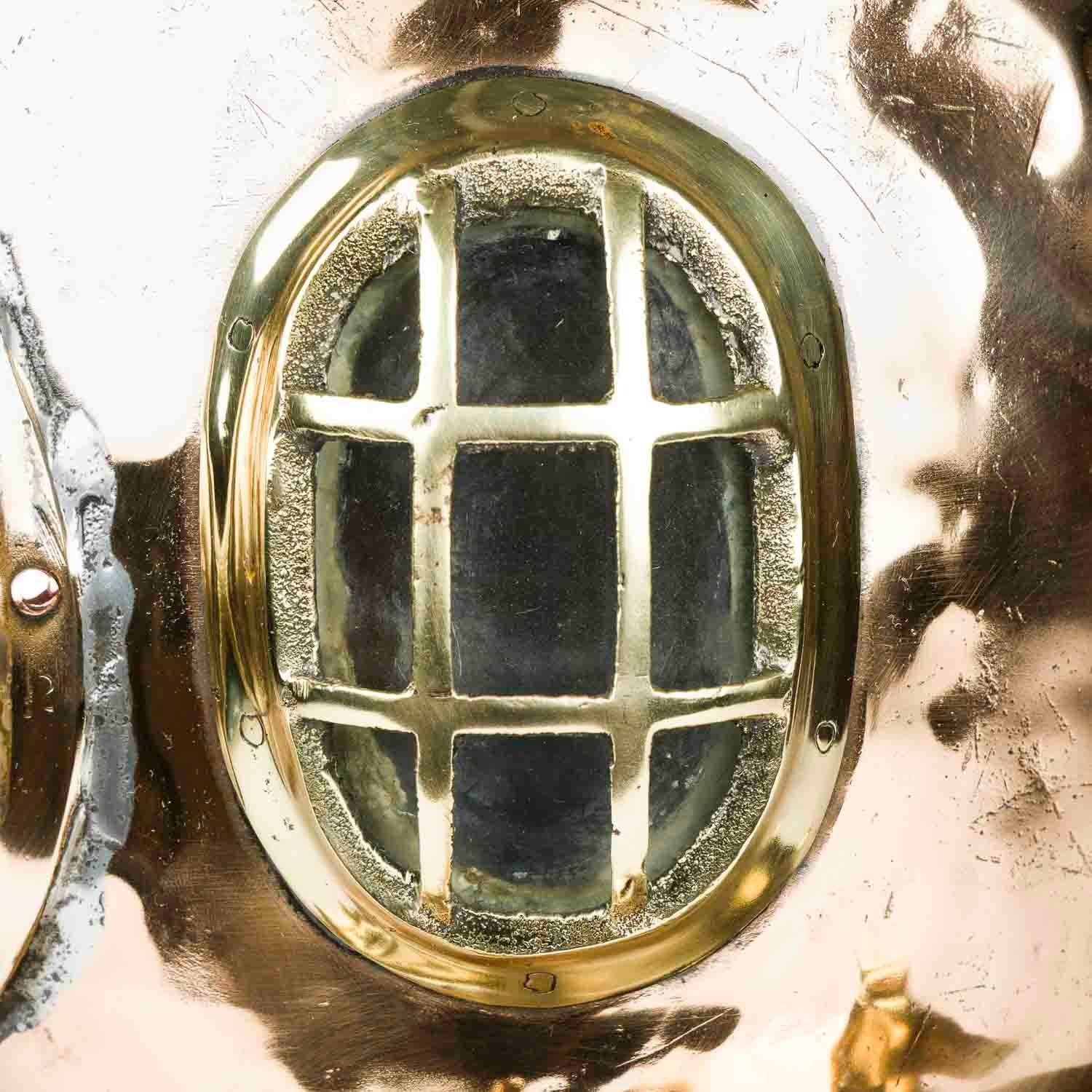 Copper & brass 12 bolt diving helmet en vente 6