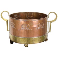 Copper/ Brass Planter or Cachepot by C. Deffner Art Nouveau, Germany, circa 1910