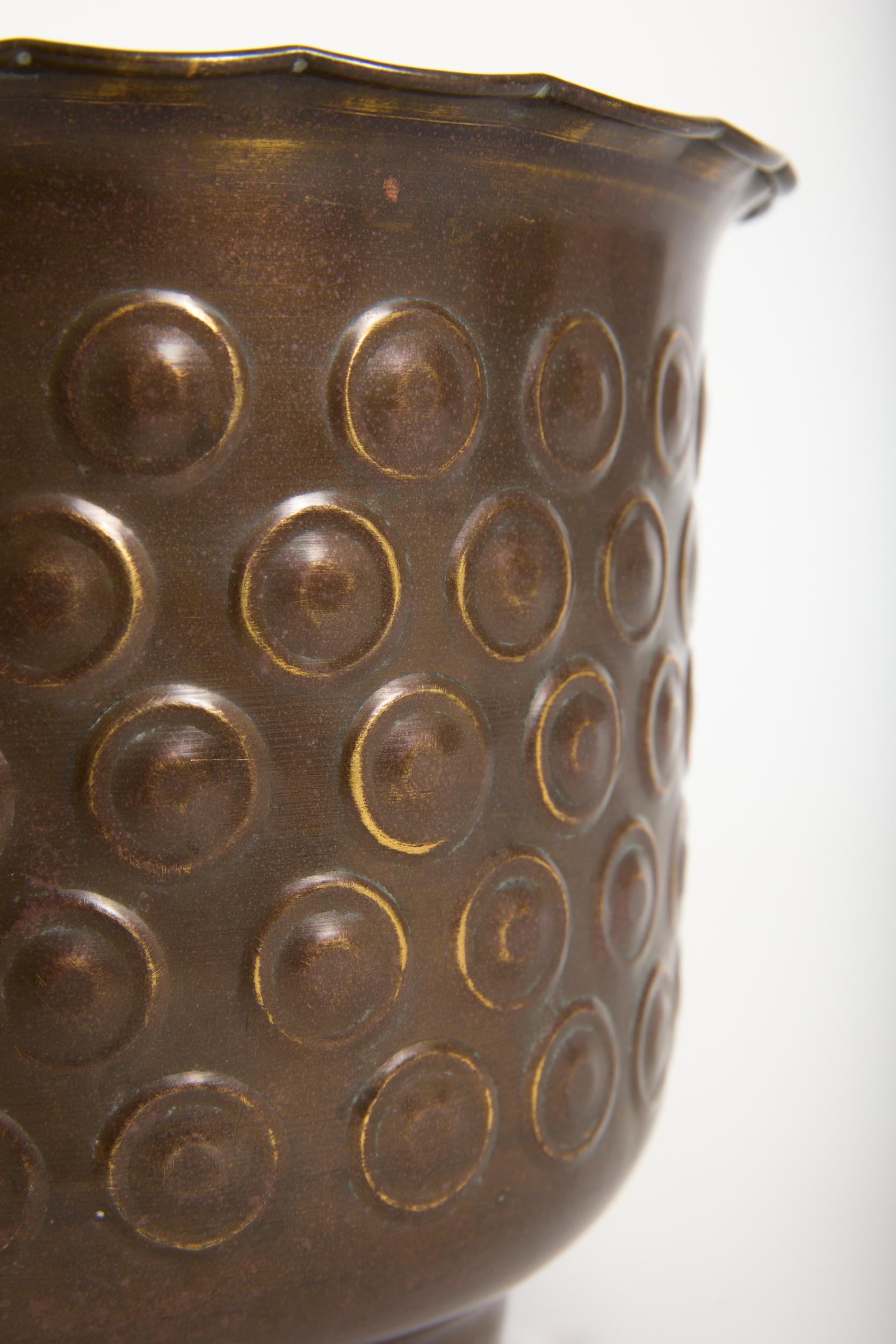 Copper Cache Pot In Good Condition For Sale In London, GB