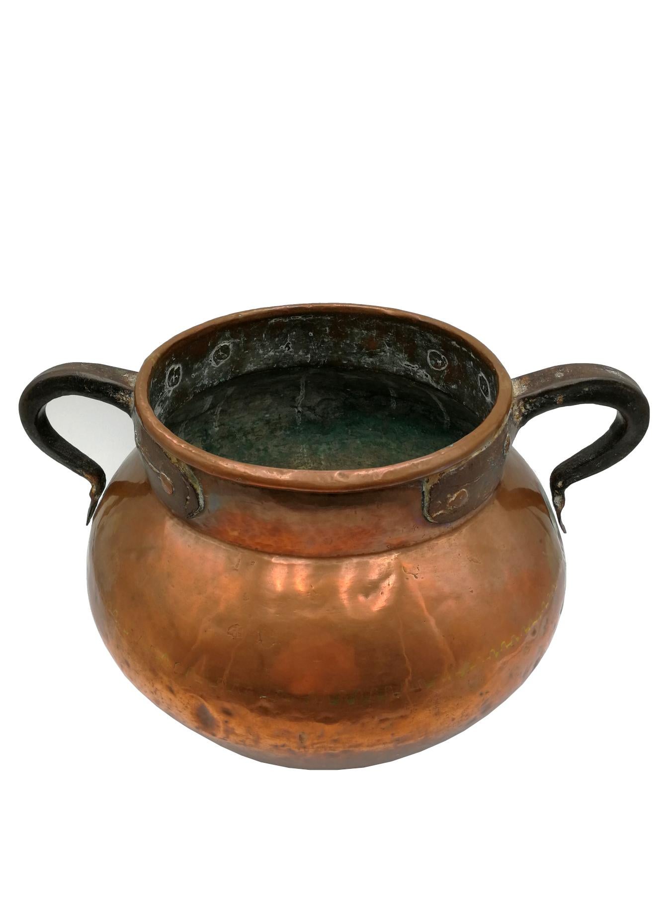 Copper Cauldron 19th Century In Good Condition For Sale In Beuzevillette, FR