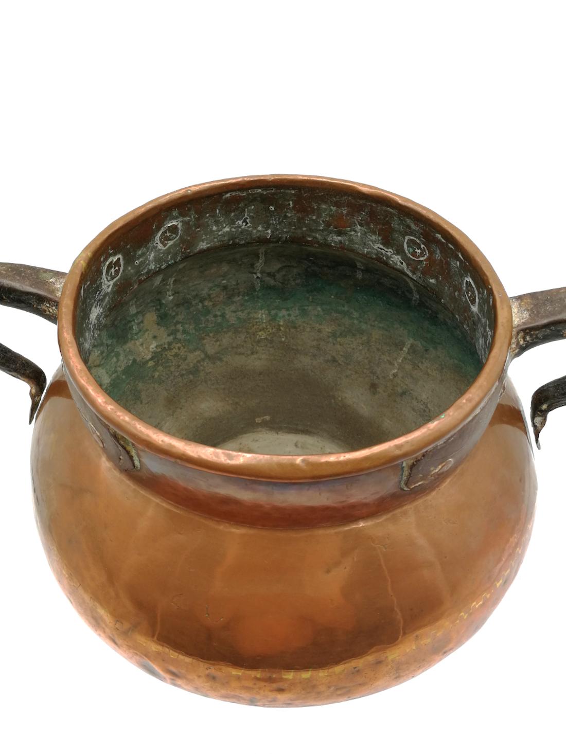 Copper Cauldron 19th Century For Sale 1