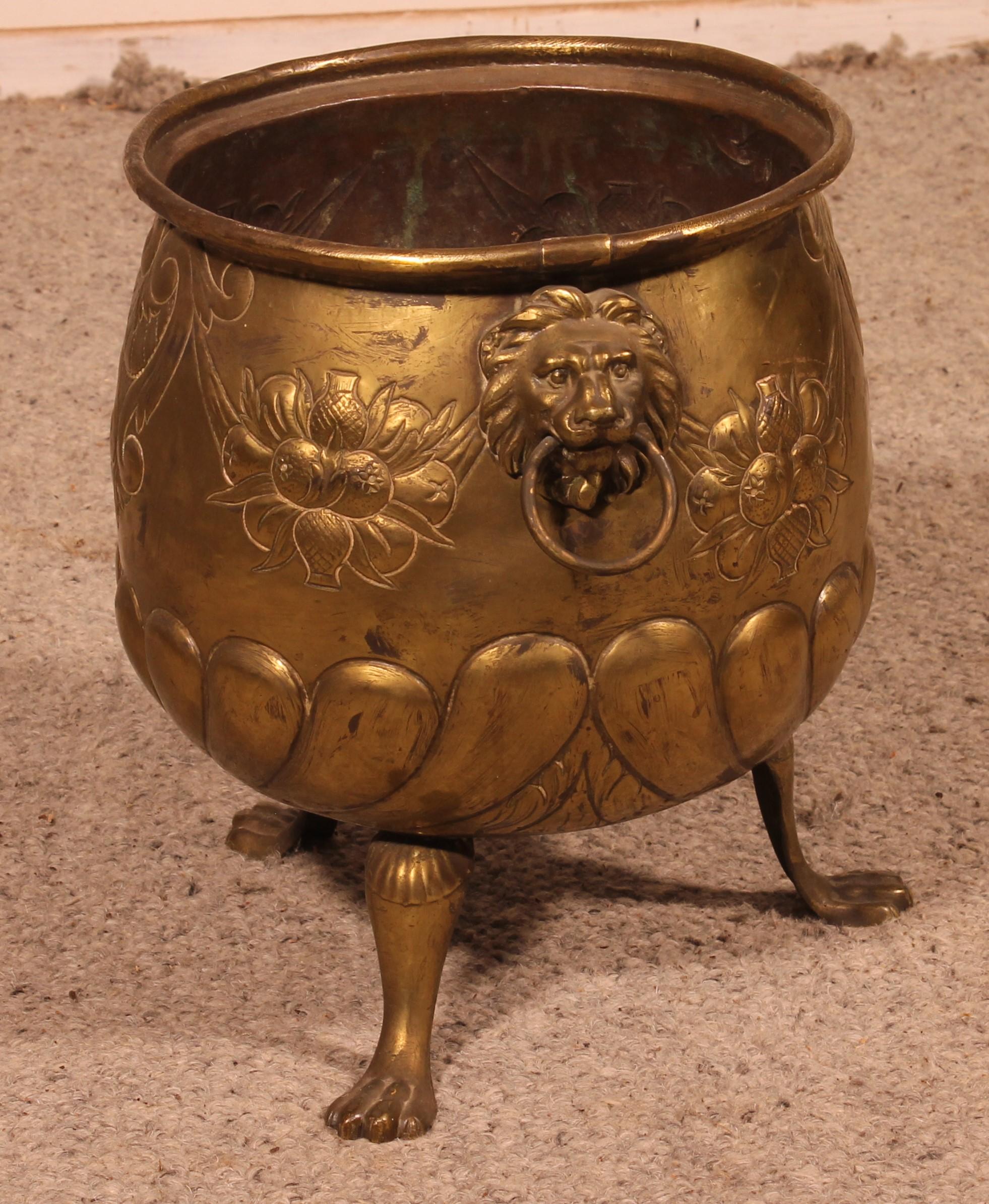 Copper Coal Bucket-19th Century England For Sale 1
