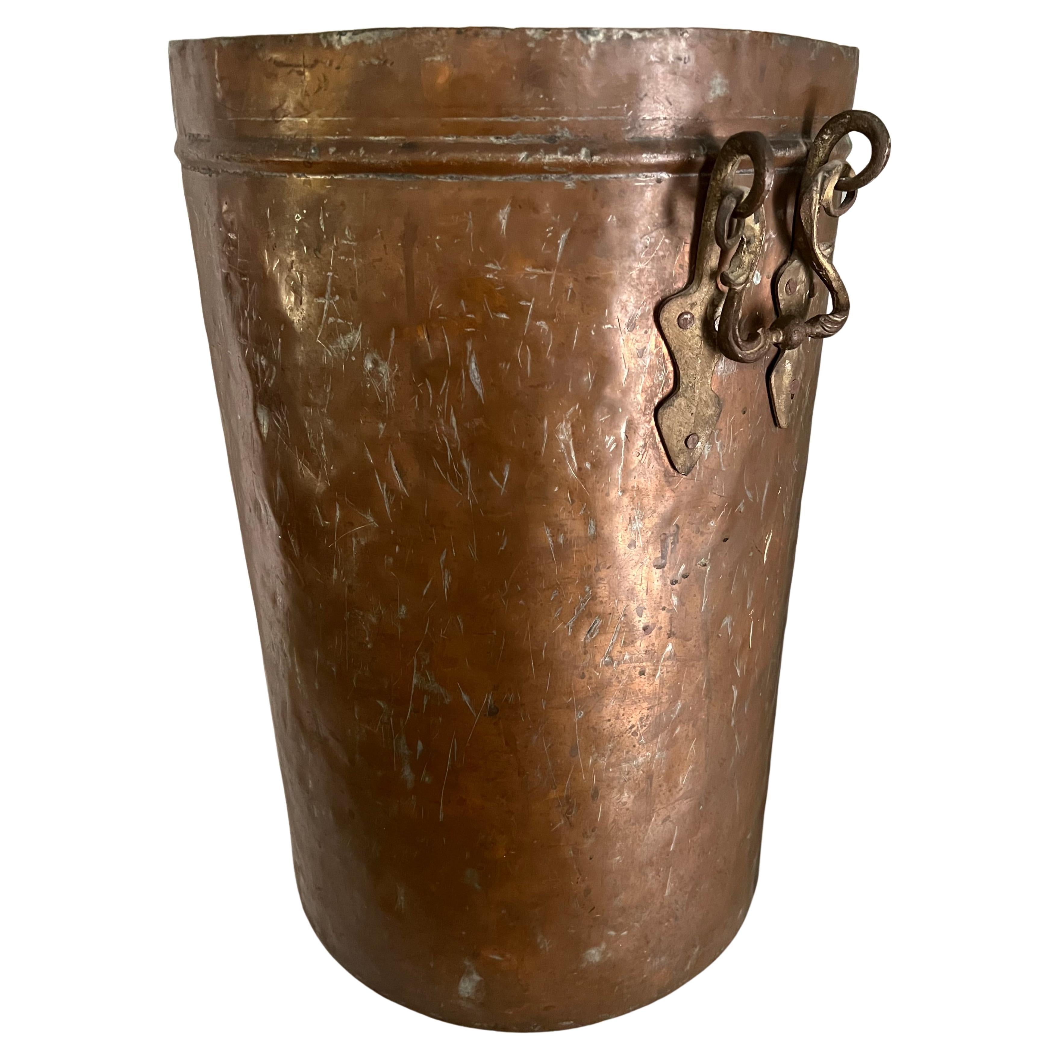 Copper Coal or Fire Bucket with Sturdy Wrought Handles For Sale