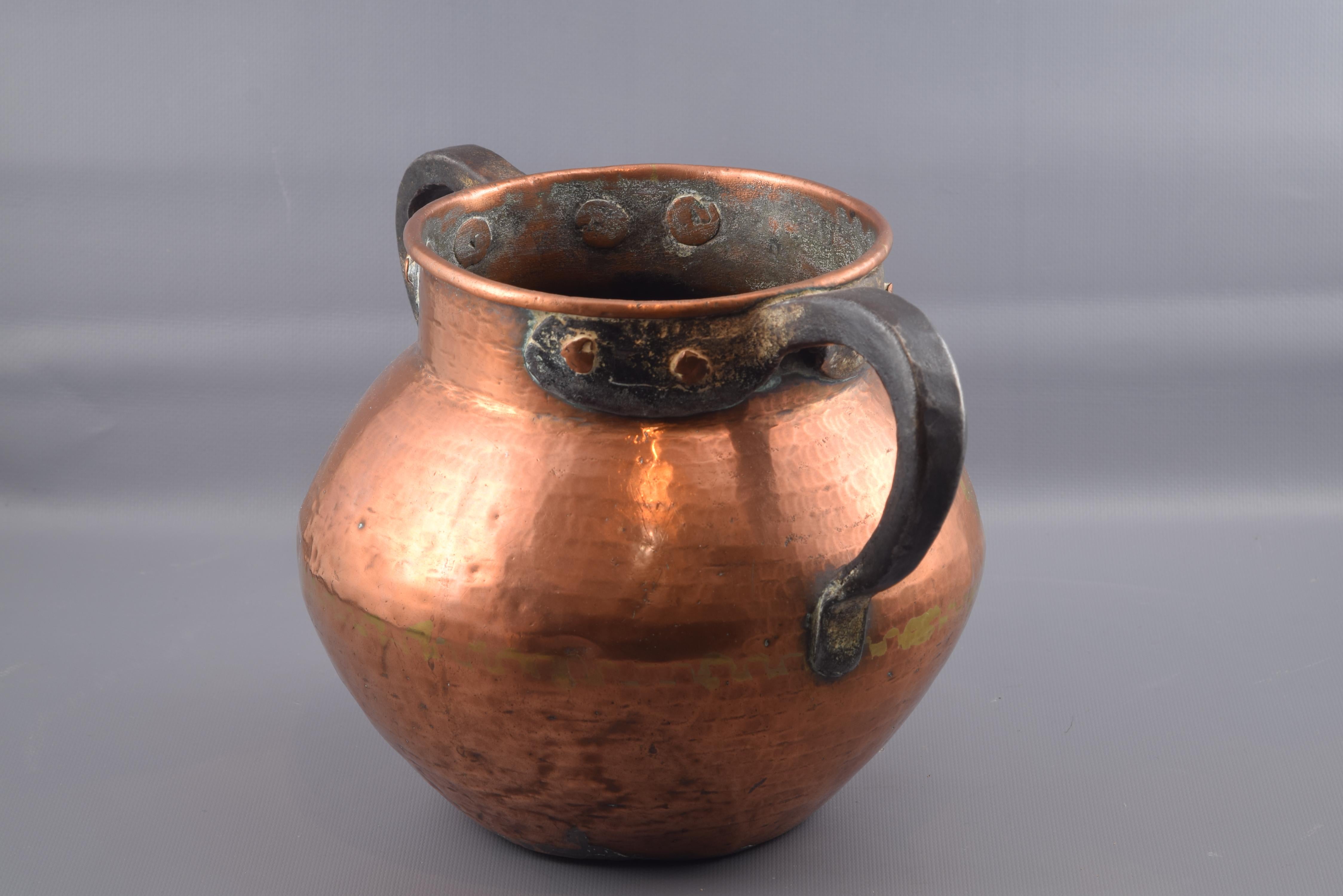 Copper Container with Two Handles, 18th Century 3