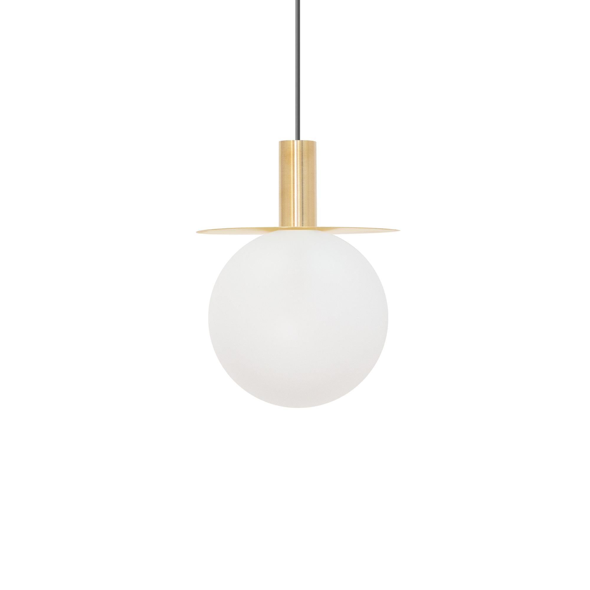 Copper disc big light by Atris
Materials: copper, satin glass
Also available in steel and brass.
Dimensions: H 22 x D 21 cm
Also available in D 14 cm.

We are the preachers of honest design, and we like to emphasize the beauty of natural
