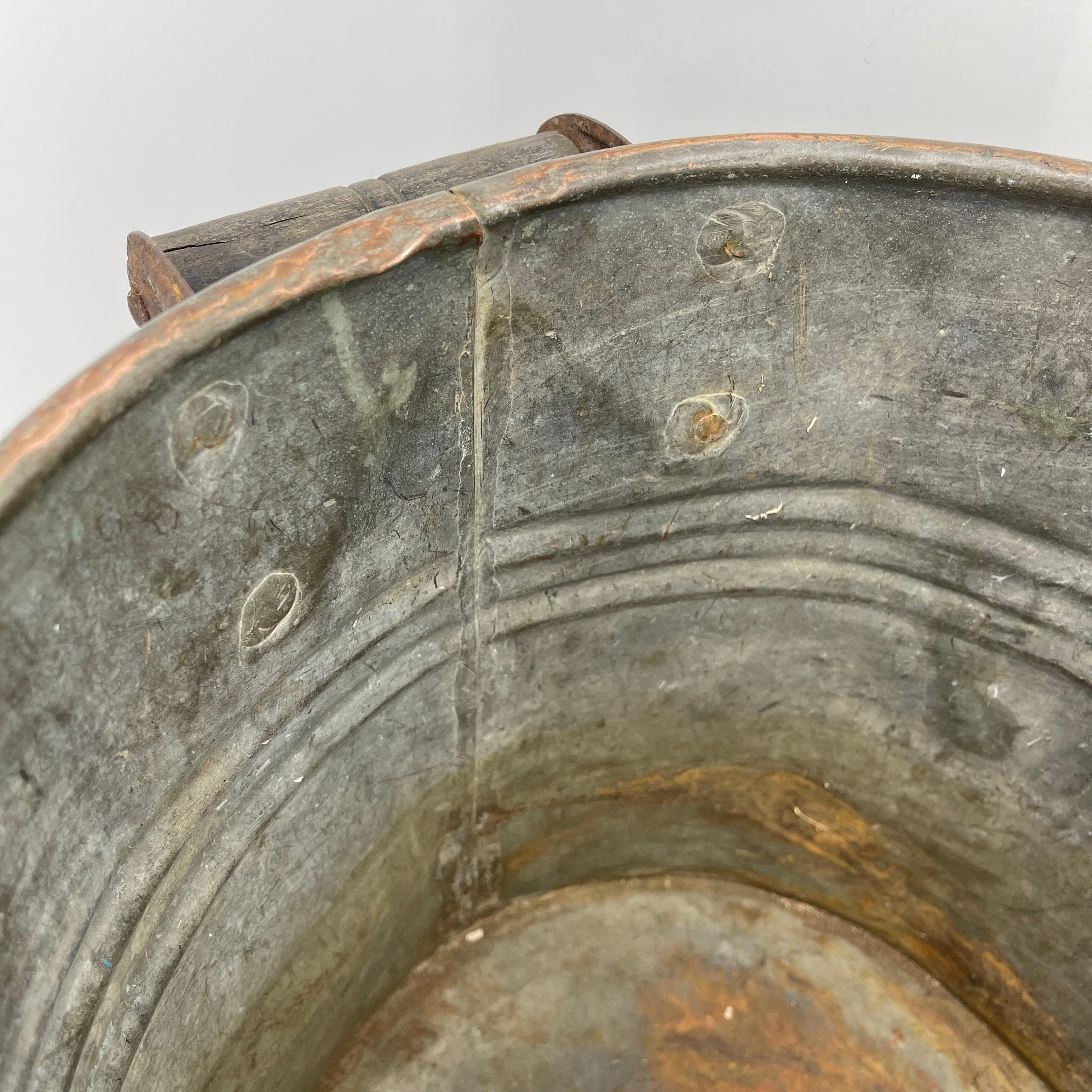 Copper Fireplace Log Bucket with Black Iron Tools, 19th Century French Napoleon 1