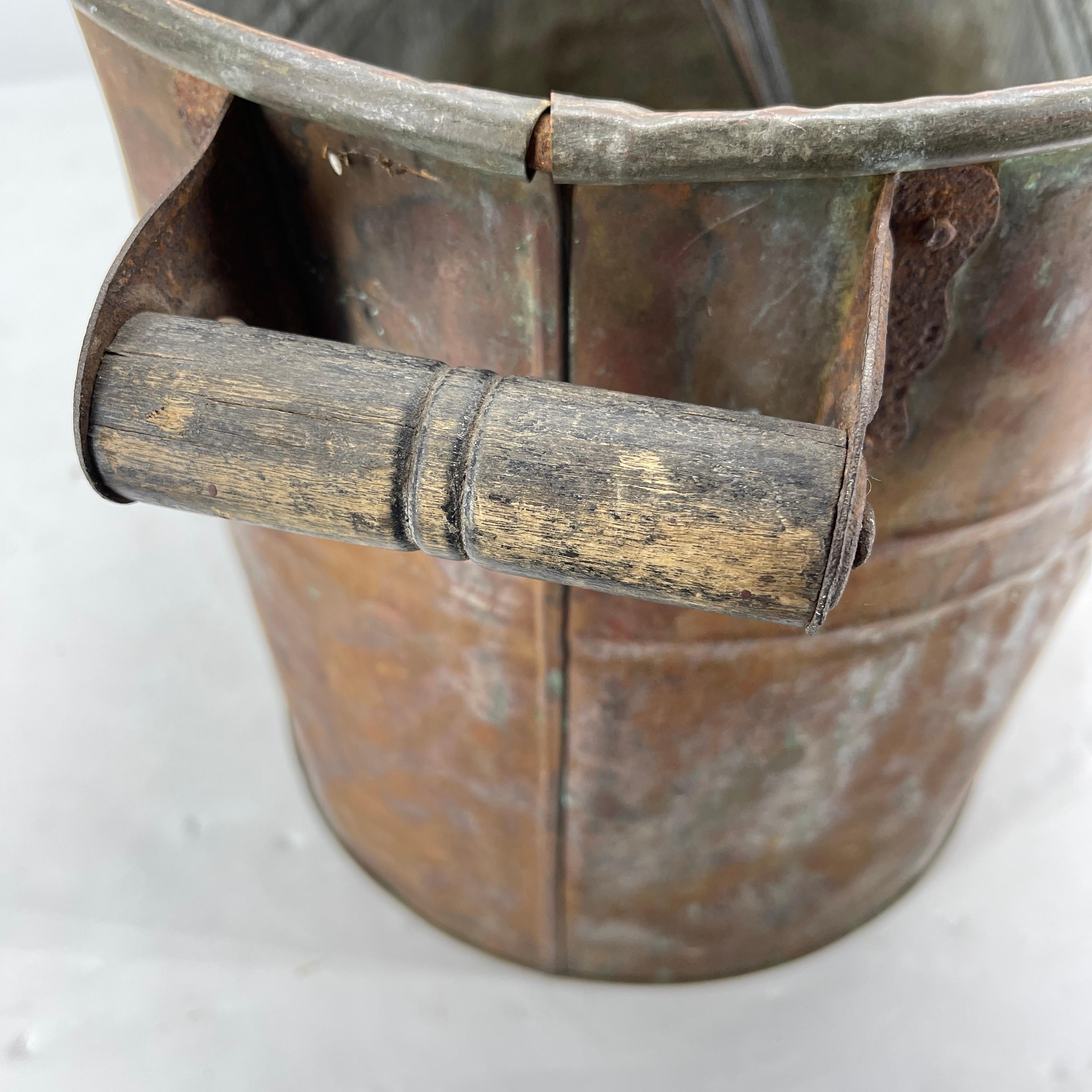 Copper Fireplace Log Bucket with Black Iron Tools, 19th Century French Napoleon 3