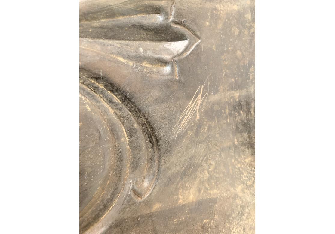 Parafuoco con scudo Fleur De Lis in rame in vendita 4