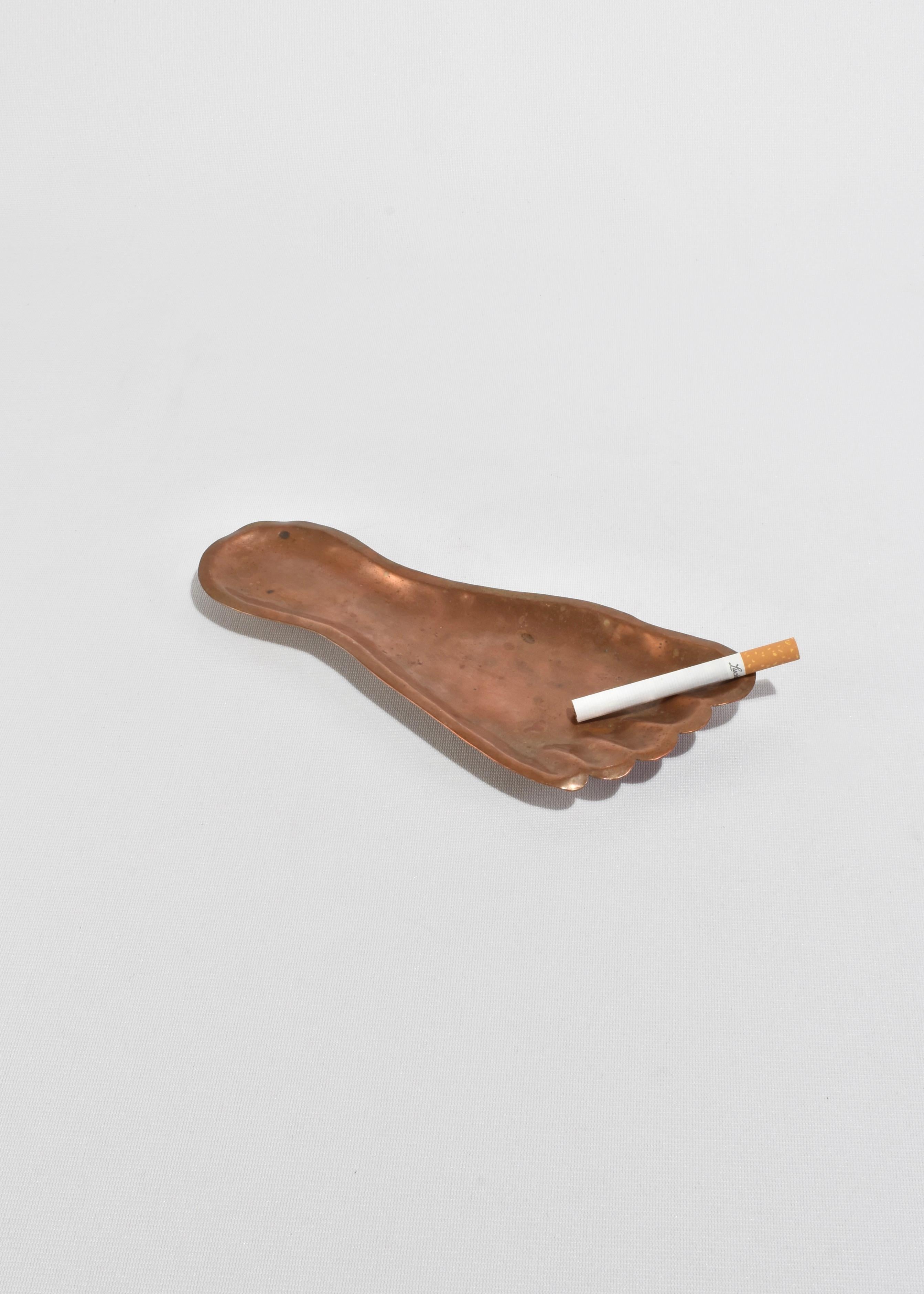 Copper Foot Catchall In Good Condition For Sale In Richmond, VA