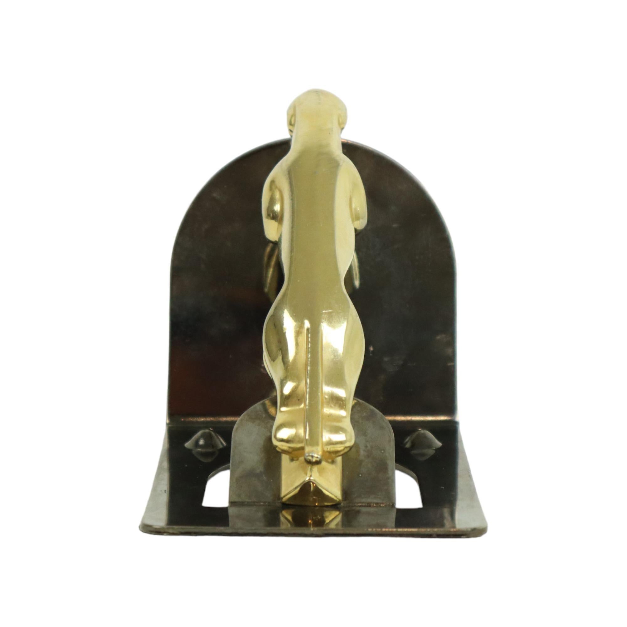 Copper Jaguar Emblem on Base Car Solid Brass Paperweight In Good Condition For Sale In Poperinge, BE