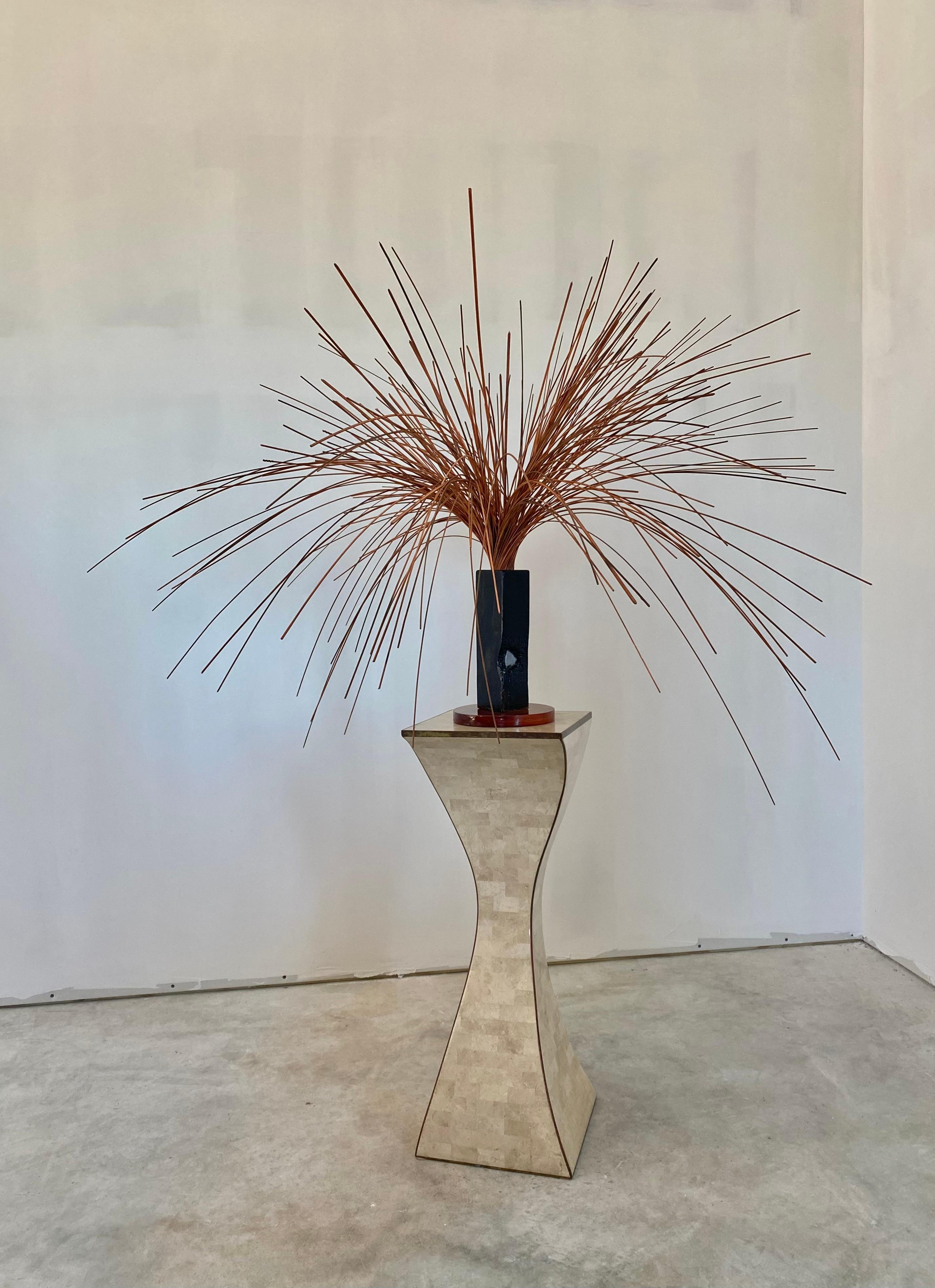 Sculpture cinétique en cuivre 